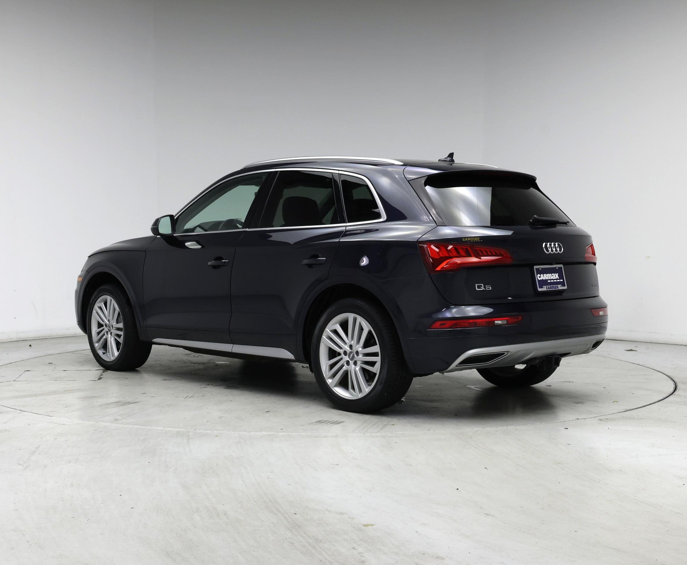 Thumbnail: 2019 Audi Q5 - 2