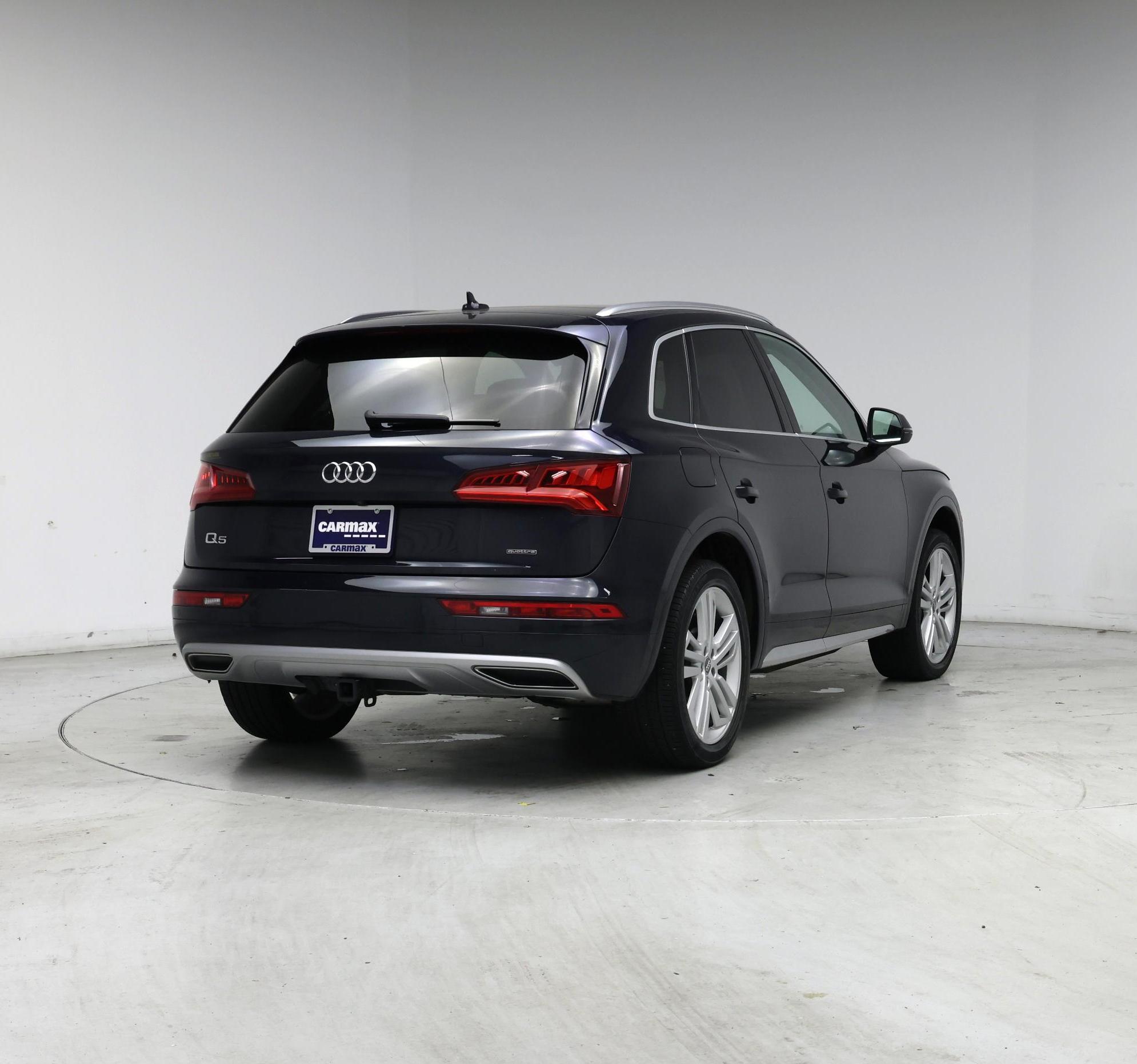 Thumbnail: 2019 Audi Q5 - 8
