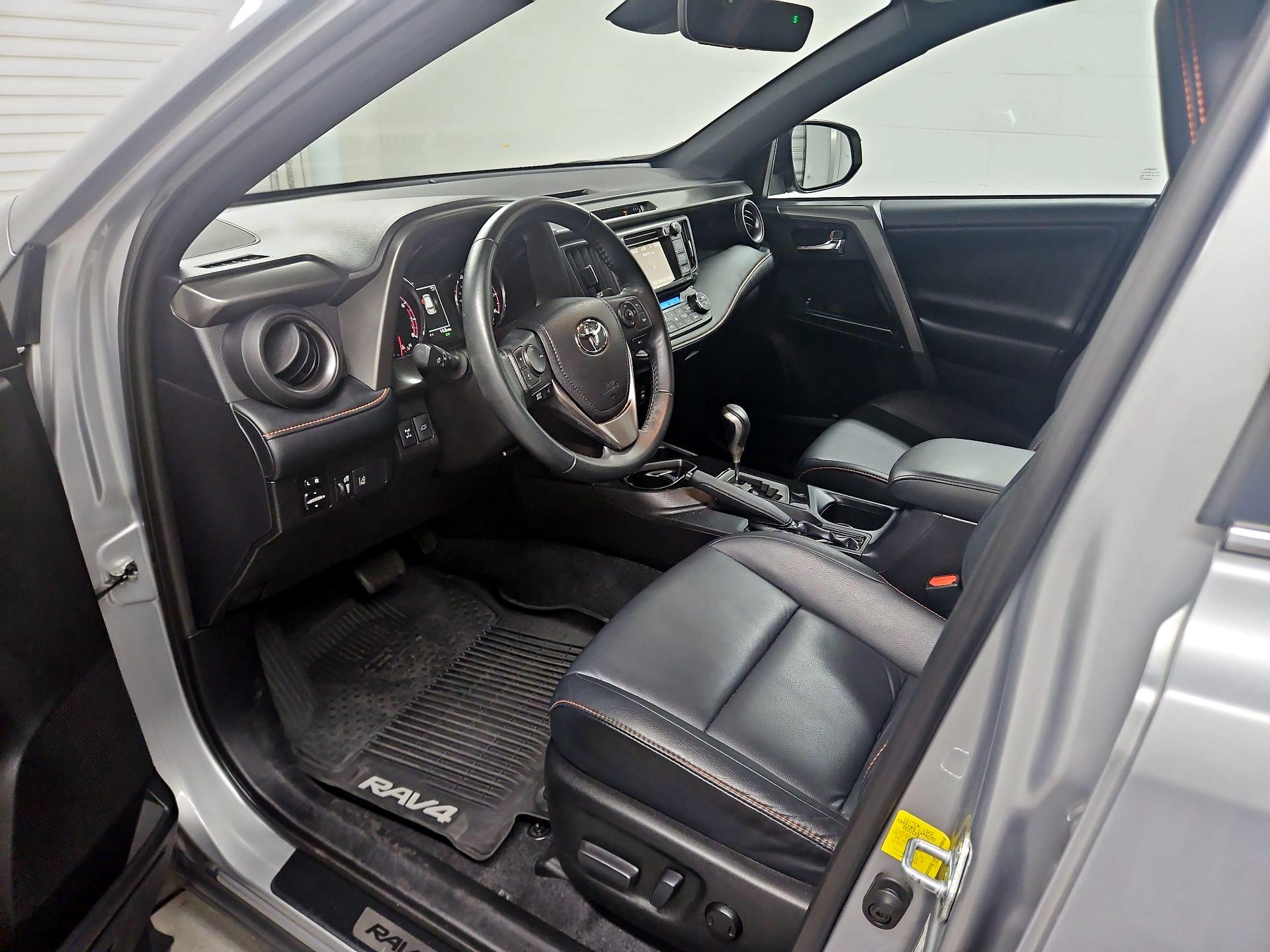 Thumbnail: 2017 Toyota RAV4 - 11
