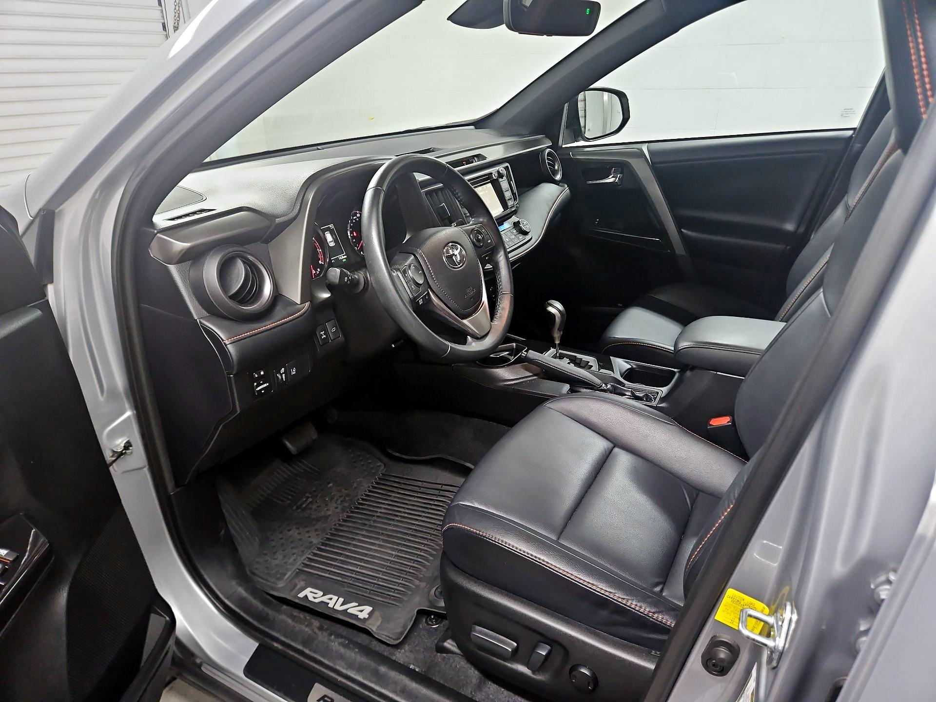 Thumbnail: 2017 Toyota RAV4 - 19