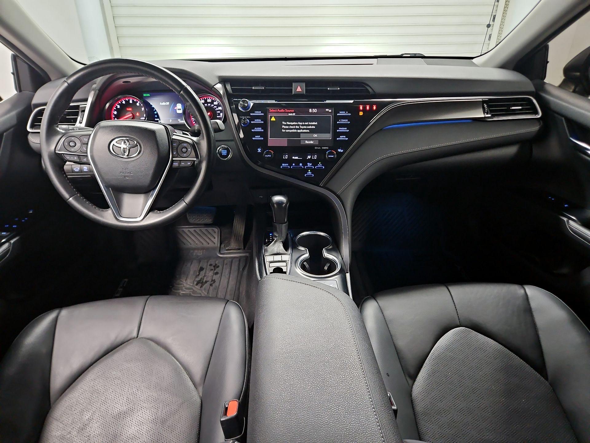 Thumbnail: 2020 Toyota Camry - 9