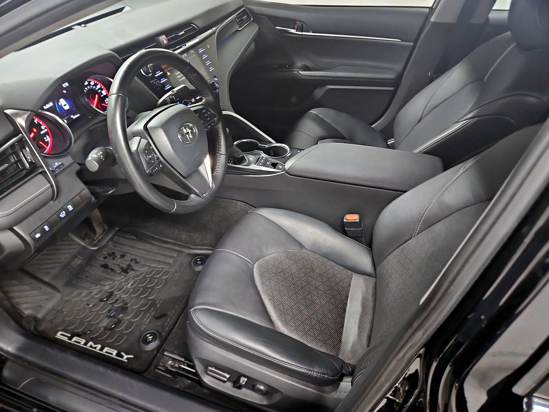Thumbnail: 2020 Toyota Camry - 11