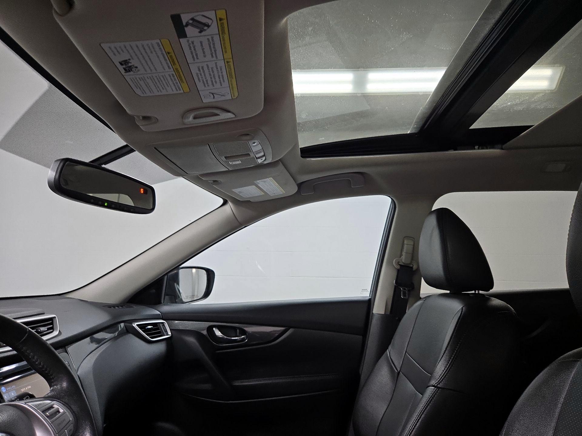 Thumbnail: 2016 Nissan Rogue - 19