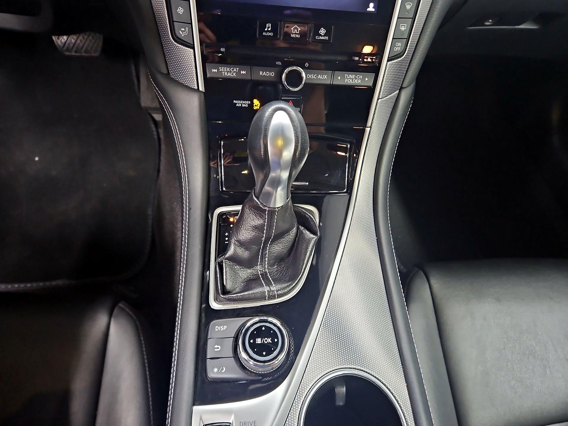 Thumbnail: 2015 INFINITI Q50 - 17