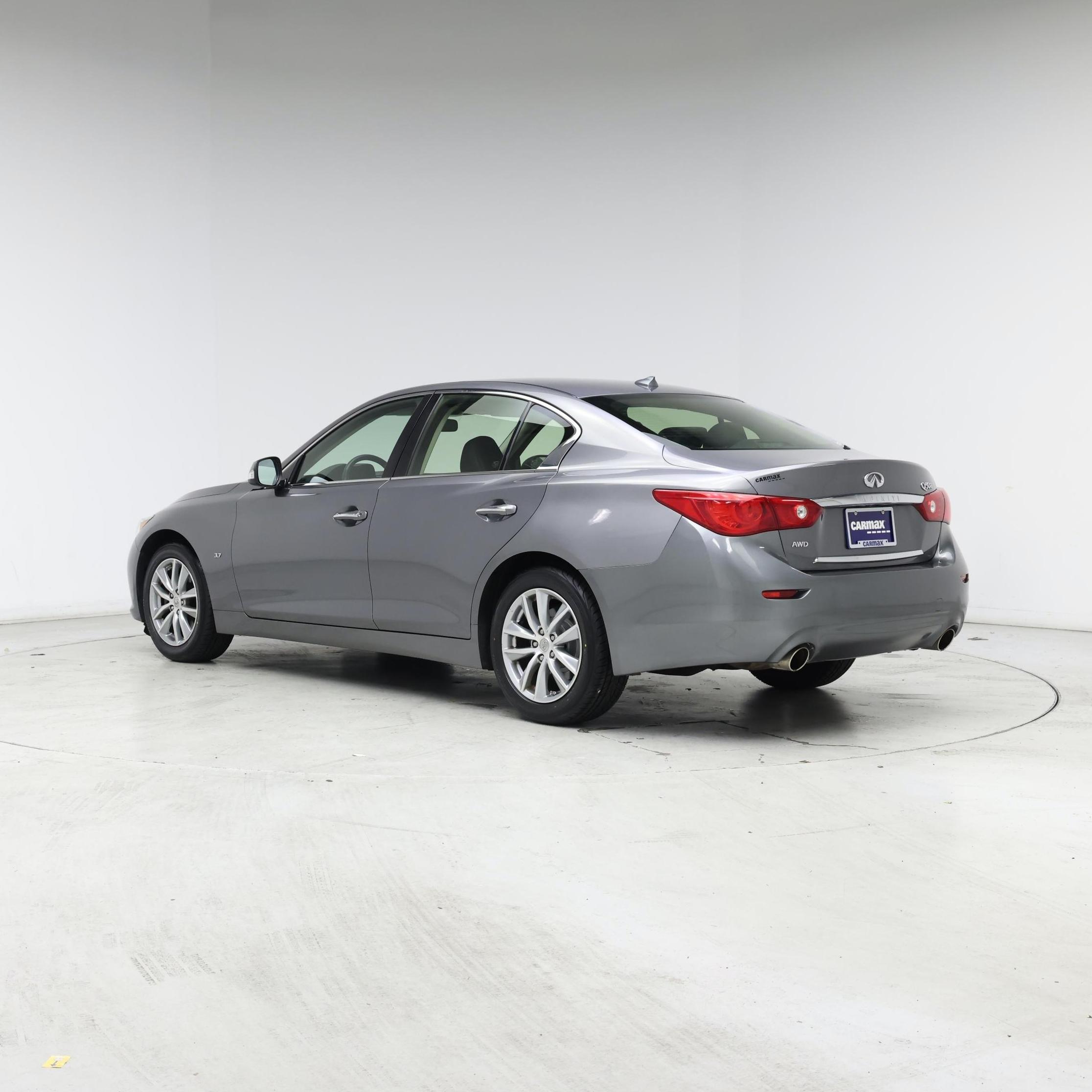 Thumbnail: 2015 INFINITI Q50 - 2