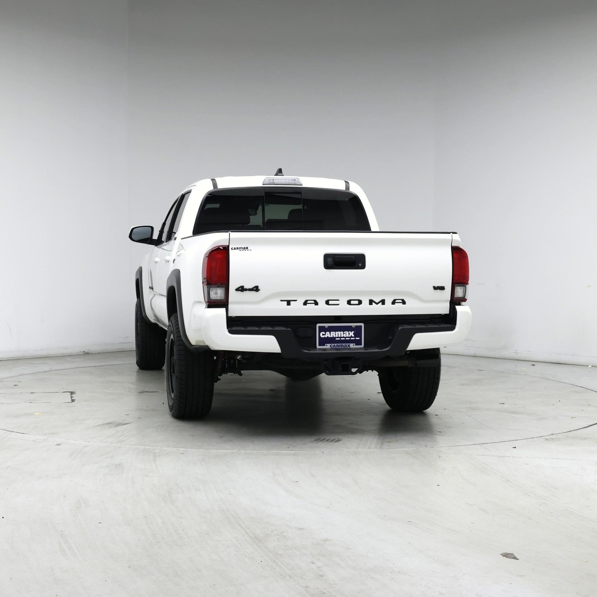 Thumbnail: 2021 Toyota Tacoma - 6
