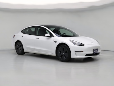White 2022 Tesla Model 3