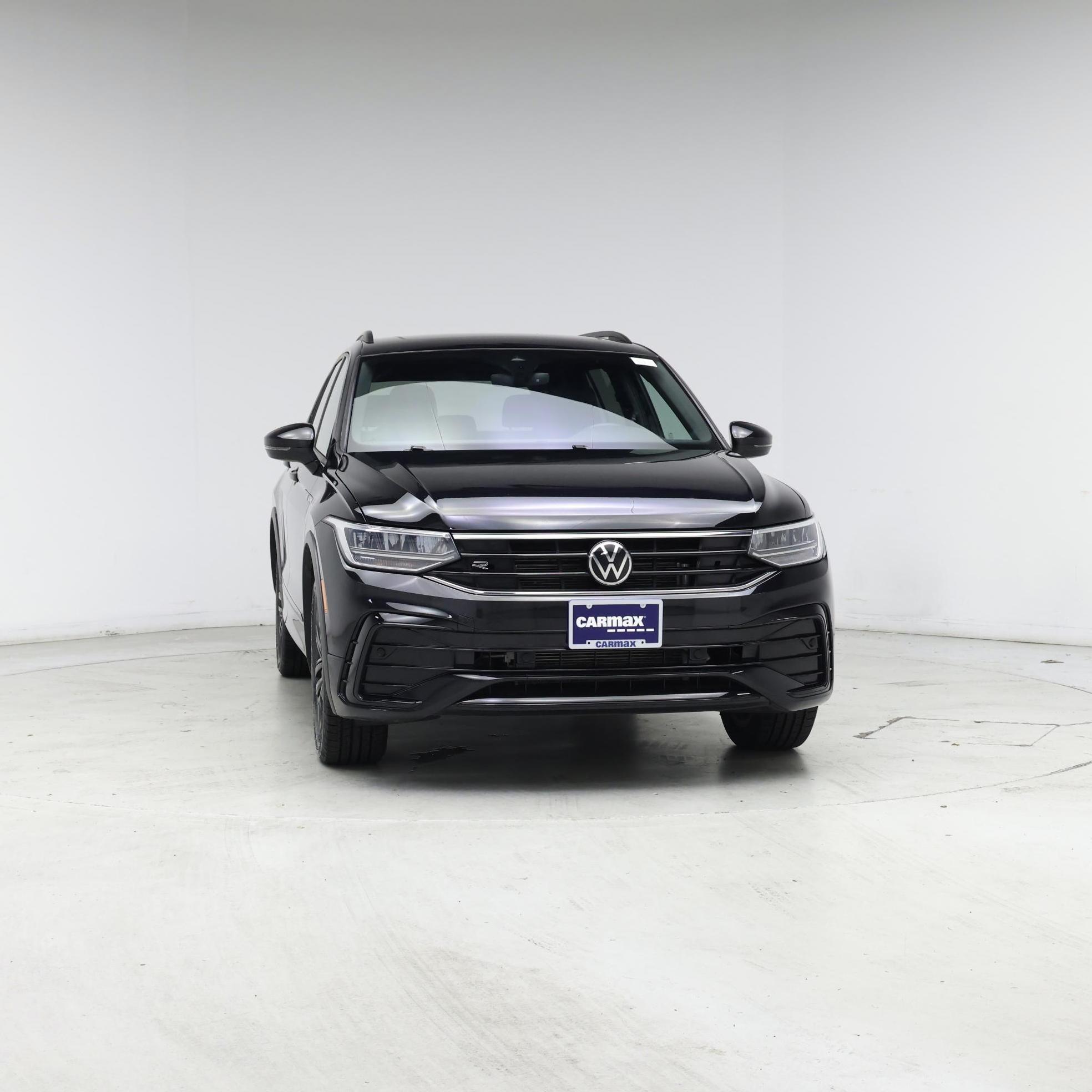 Thumbnail: 2022 Volkswagen Tiguan - 5