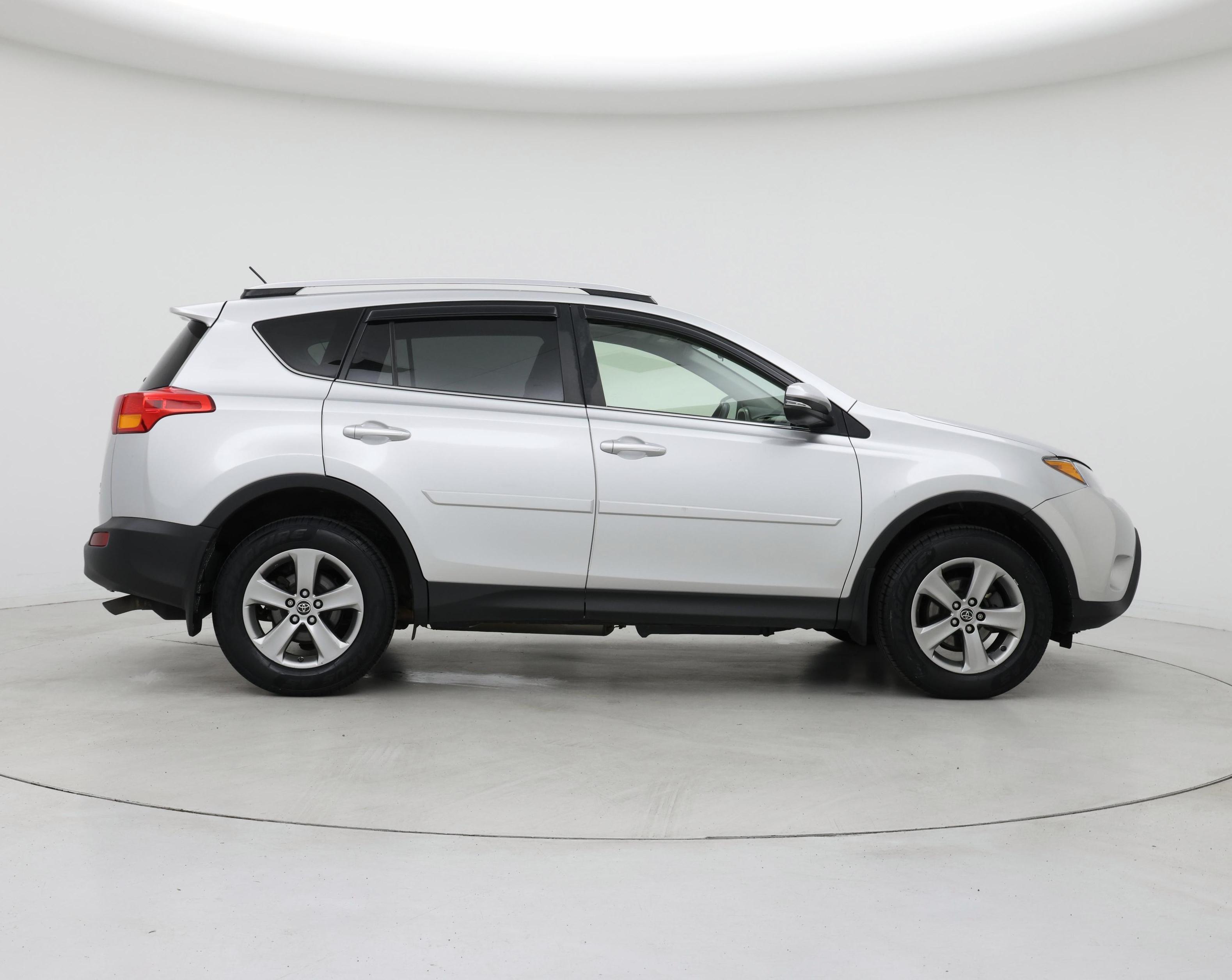 Thumbnail: 2015 Toyota RAV4 - 7
