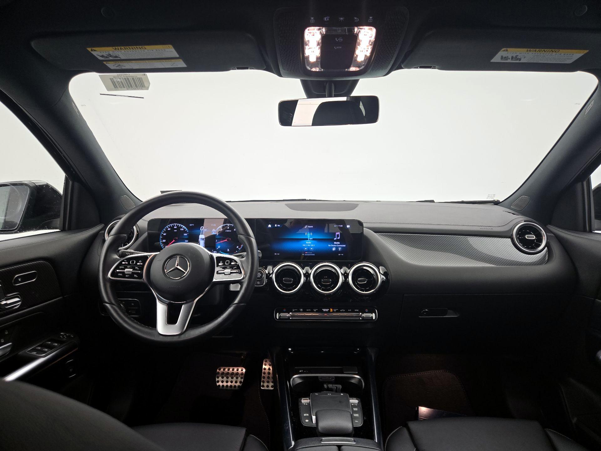 Thumbnail: 2023 Mercedes-Benz GLA - 9