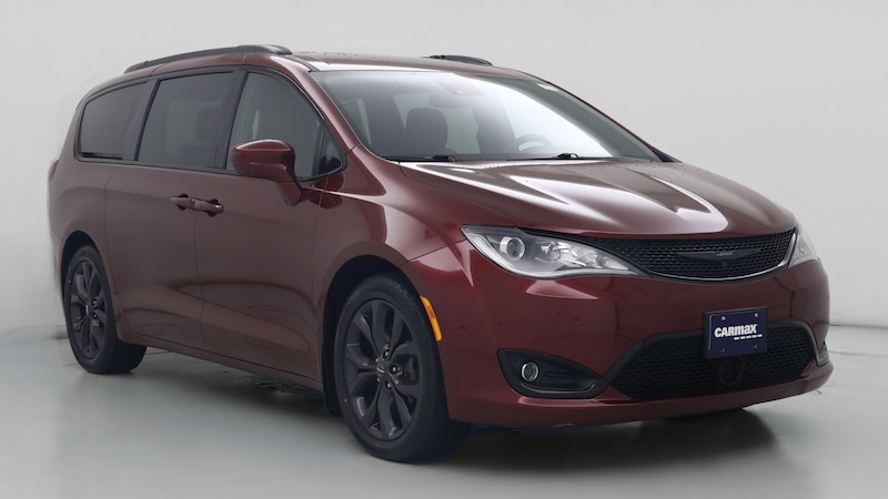 2019 Chrysler Pacifica  Hero Image