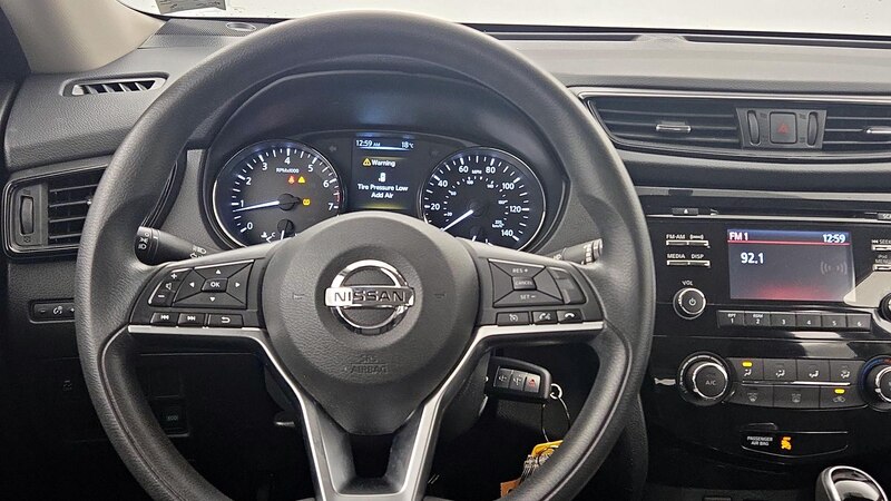 2017 Nissan Rogue S 10