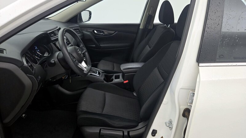 2017 Nissan Rogue S 11
