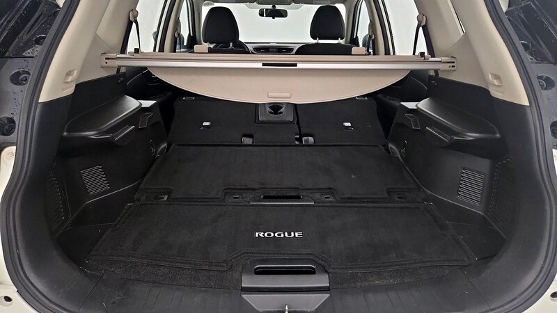 2017 Nissan Rogue S 21