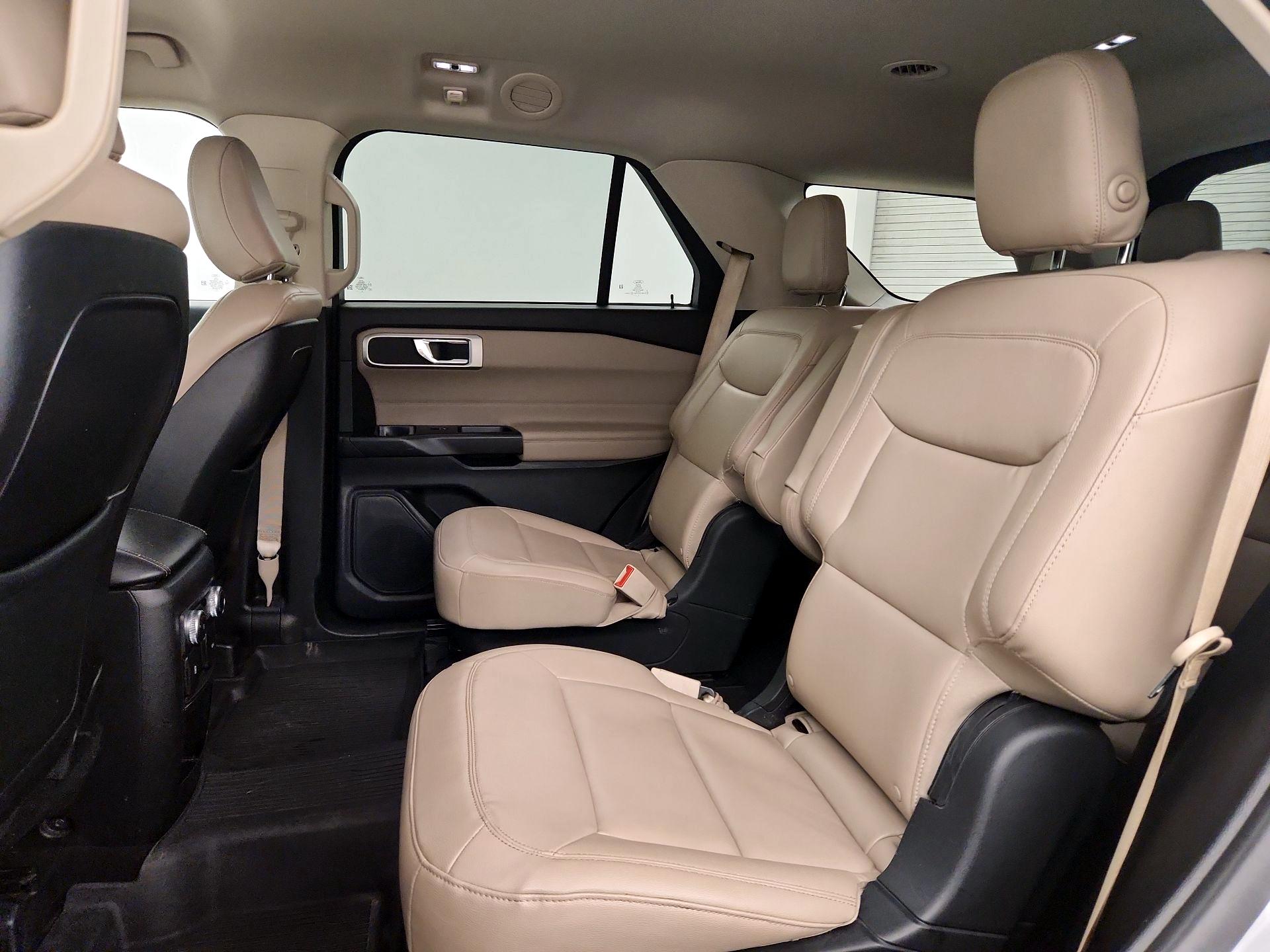 Thumbnail: 2020 Ford Explorer - 20