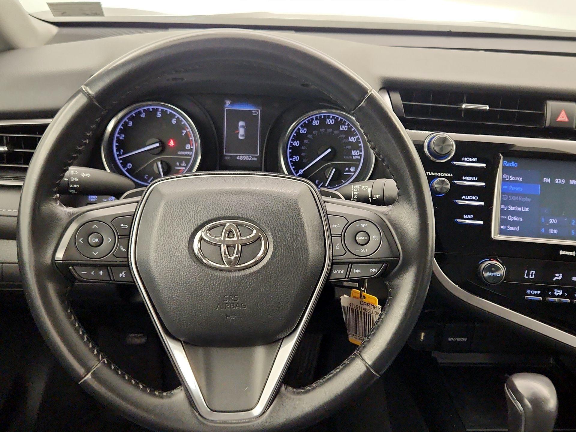 Thumbnail: 2020 Toyota Camry - 10