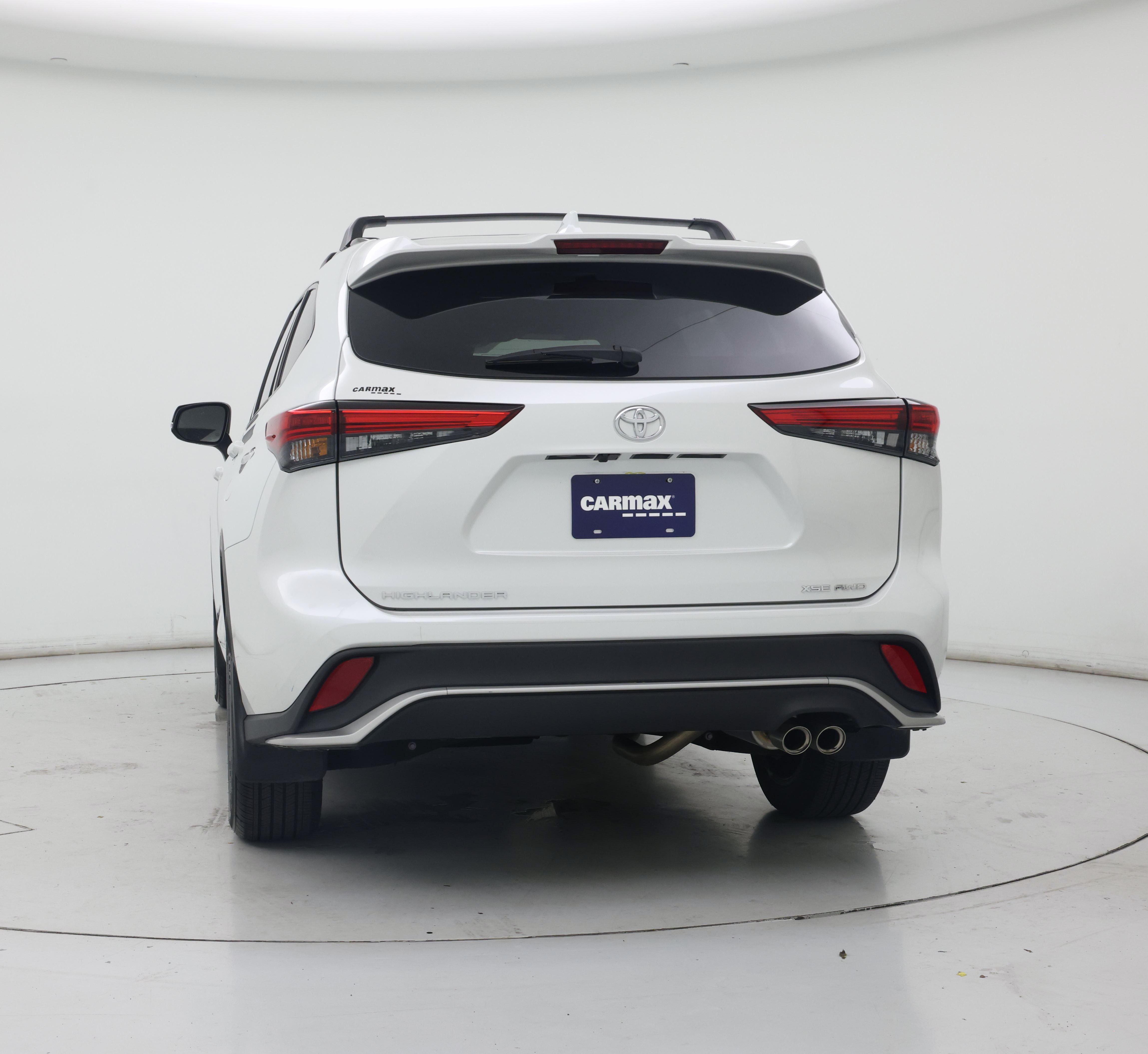 Thumbnail: 2023 Toyota Highlander - 6