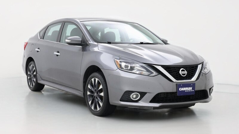 2016 Nissan Sentra SR Hero Image