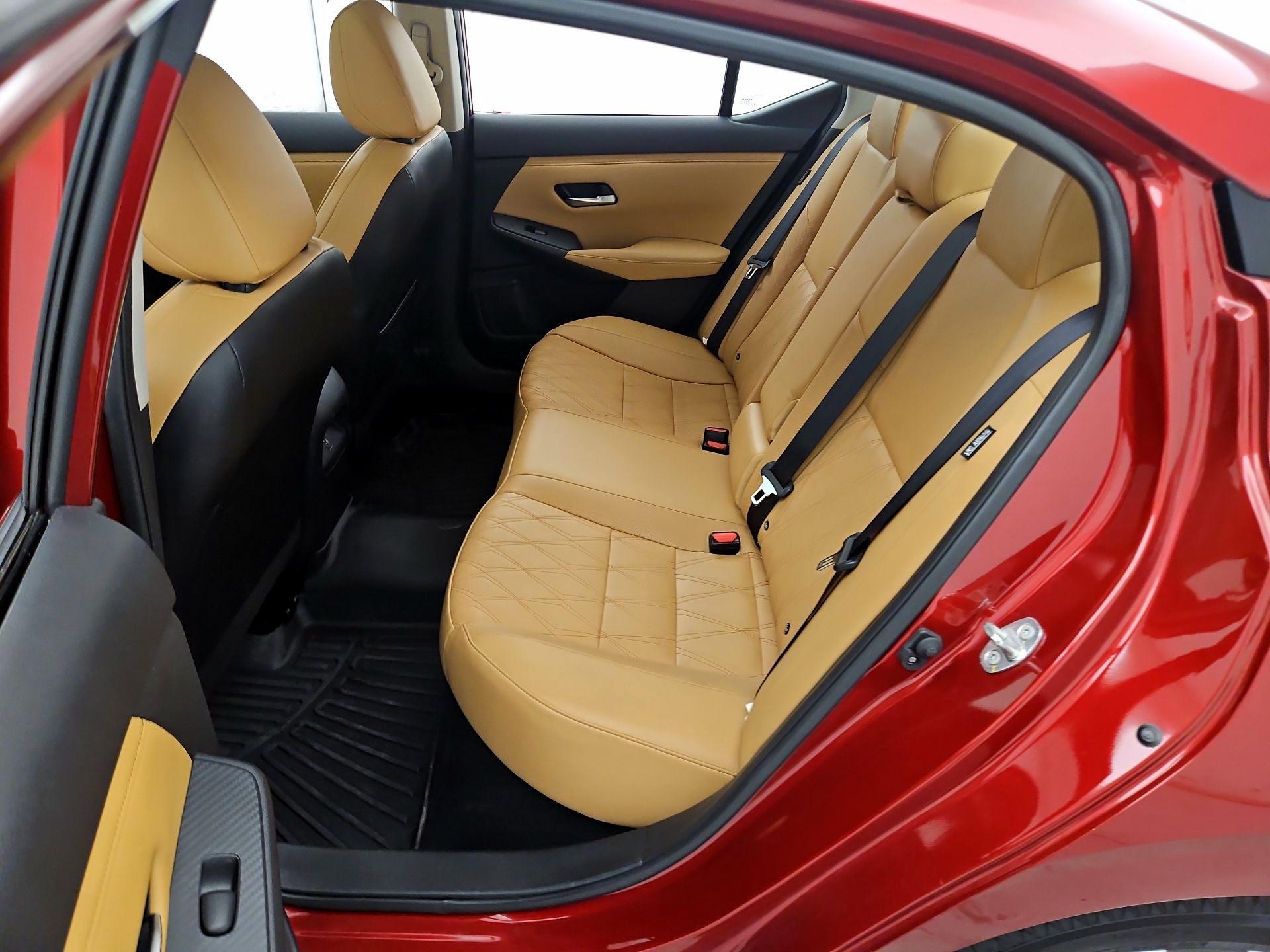 Thumbnail: 2021 Nissan Sentra - 20