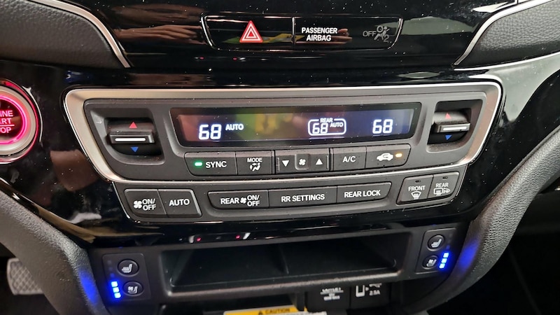 2022 Honda Passport Elite 17