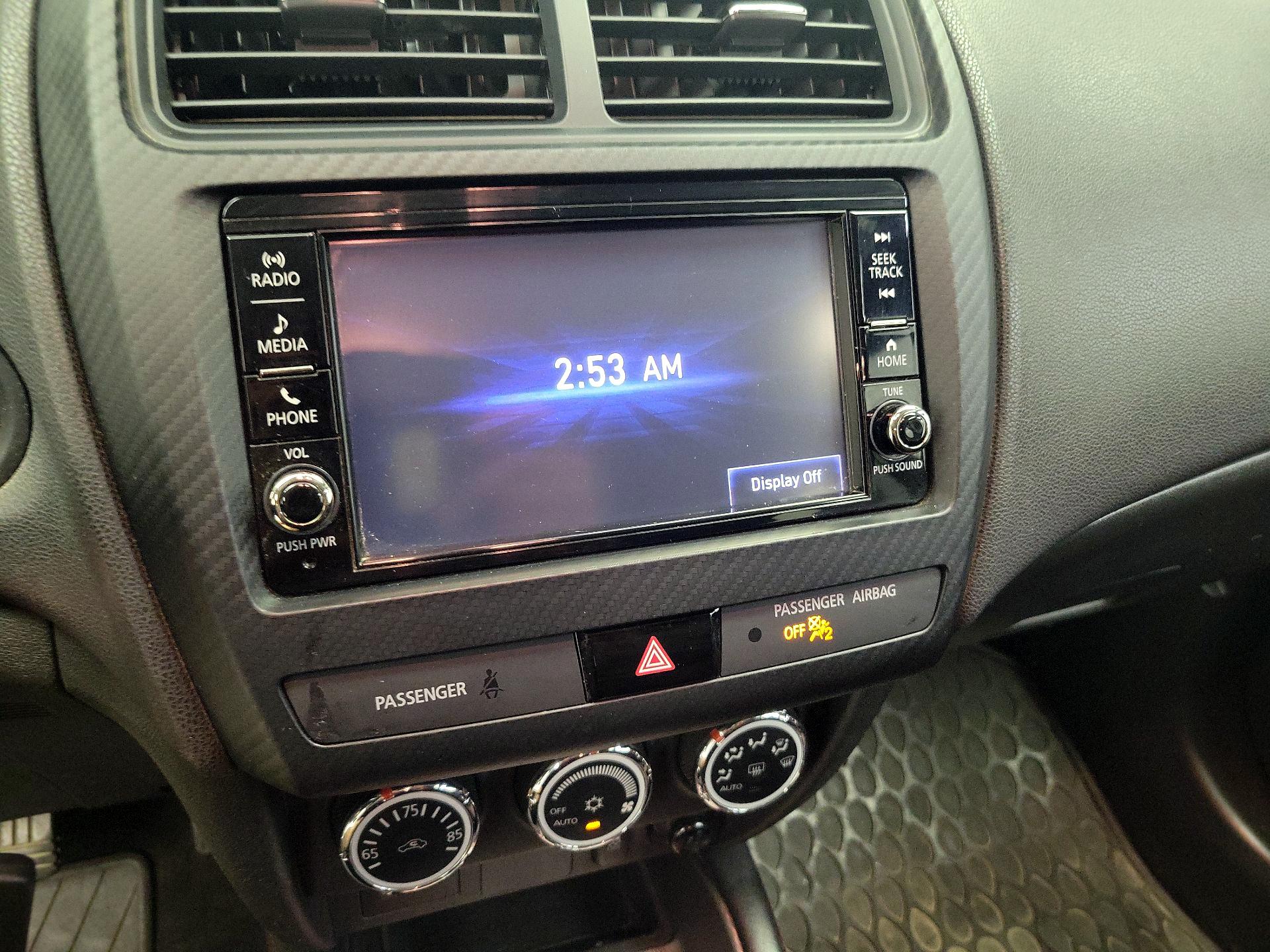 Thumbnail: 2019 Mitsubishi Outlander Sport - 15