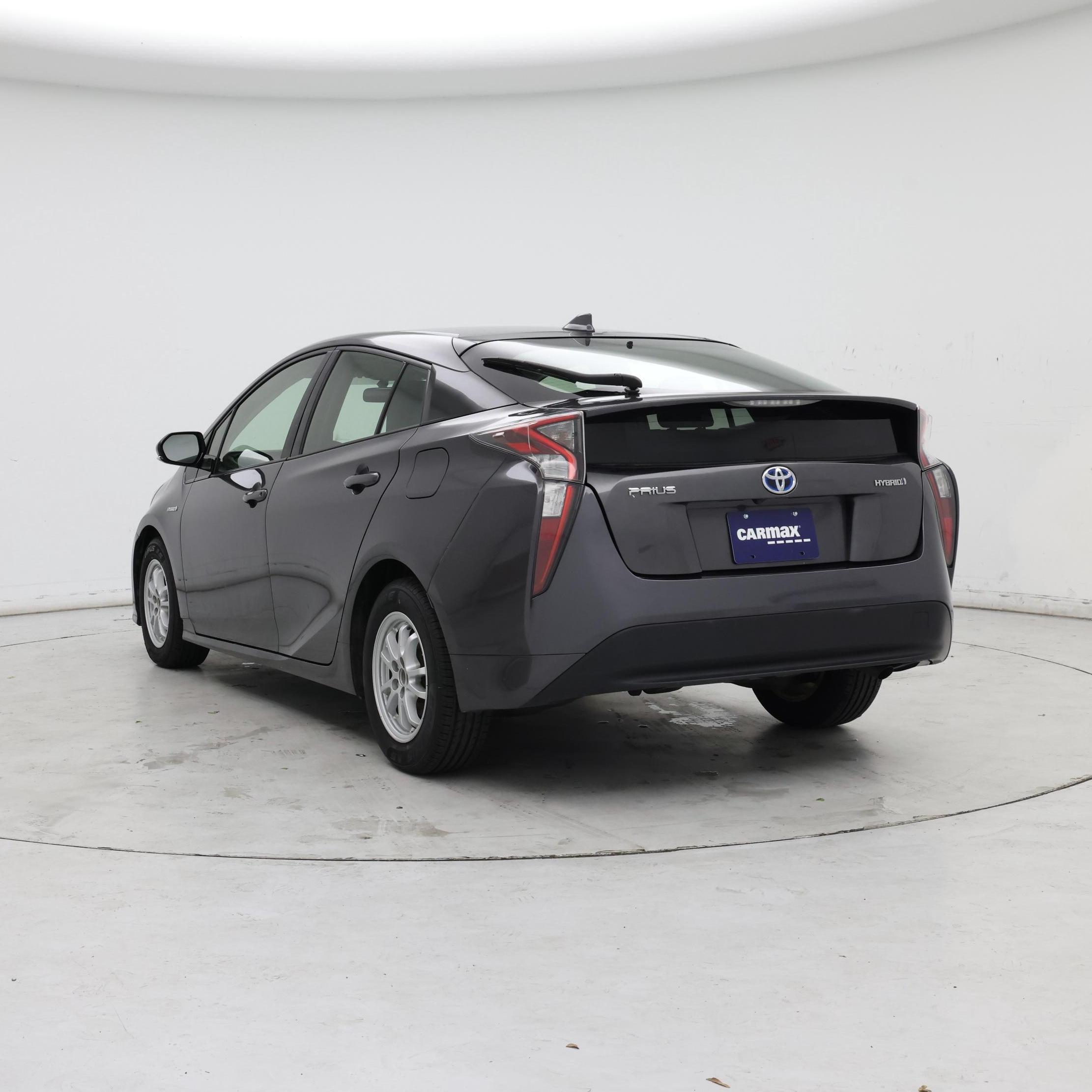 Thumbnail: 2016 Toyota Prius - 2