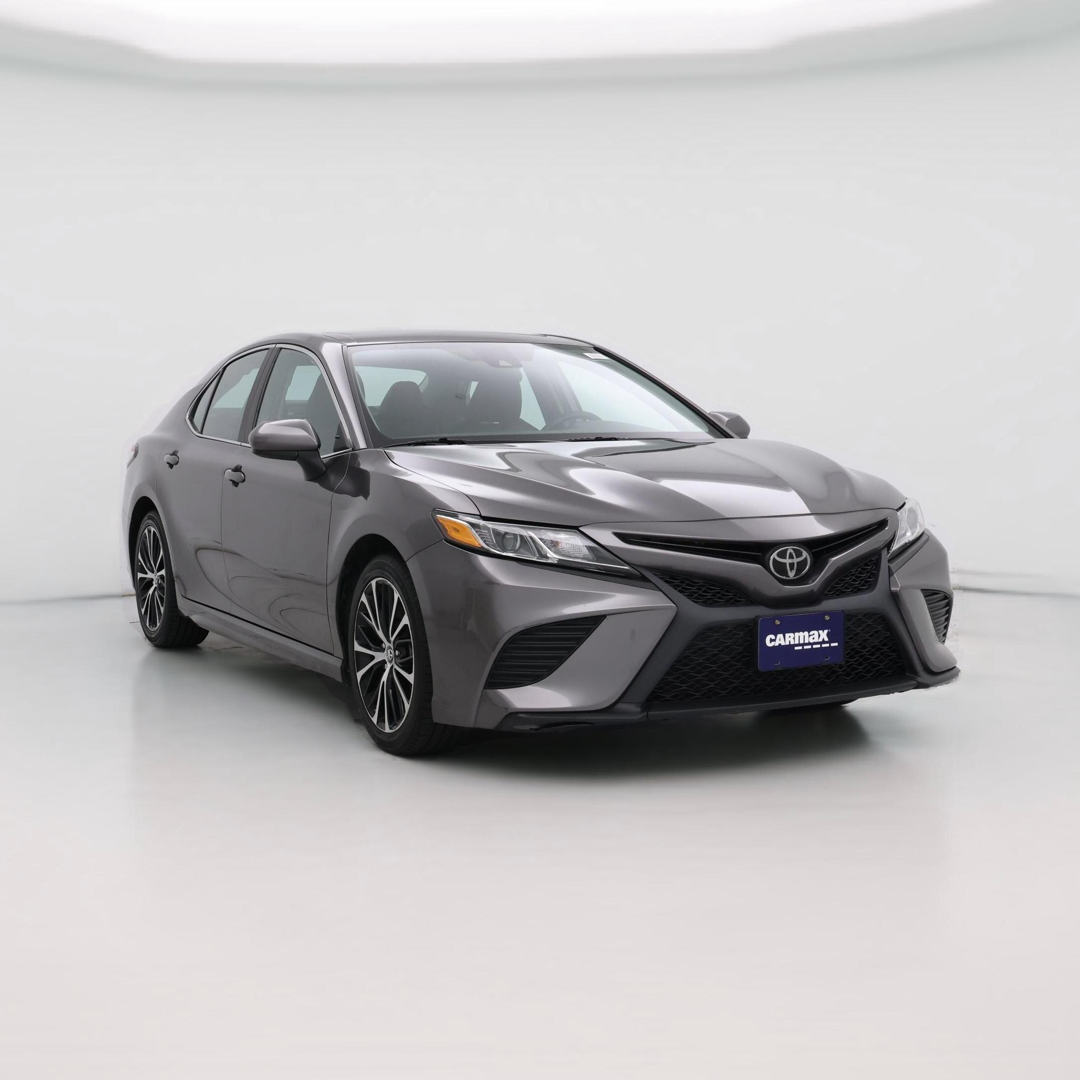 Thumbnail: 2019 Toyota Camry - 1