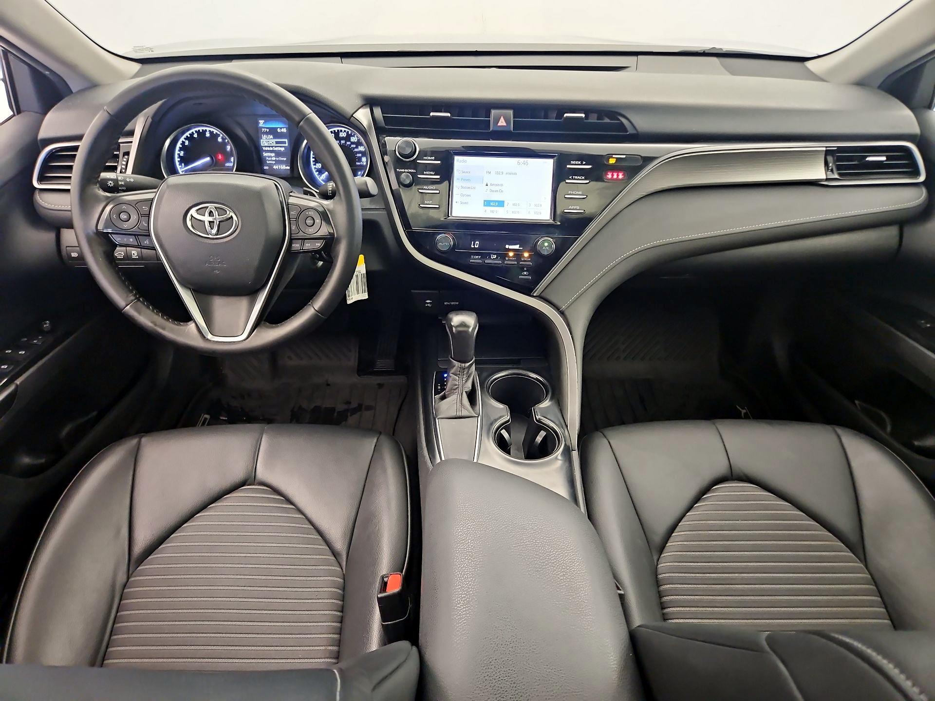Thumbnail: 2019 Toyota Camry - 9