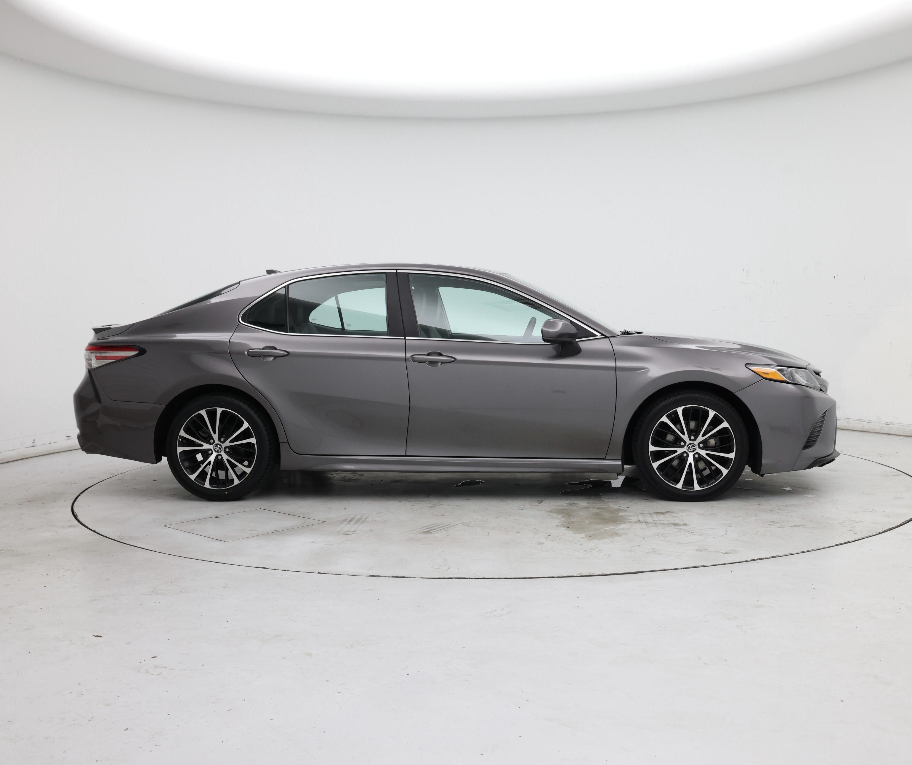 Thumbnail: 2019 Toyota Camry - 7