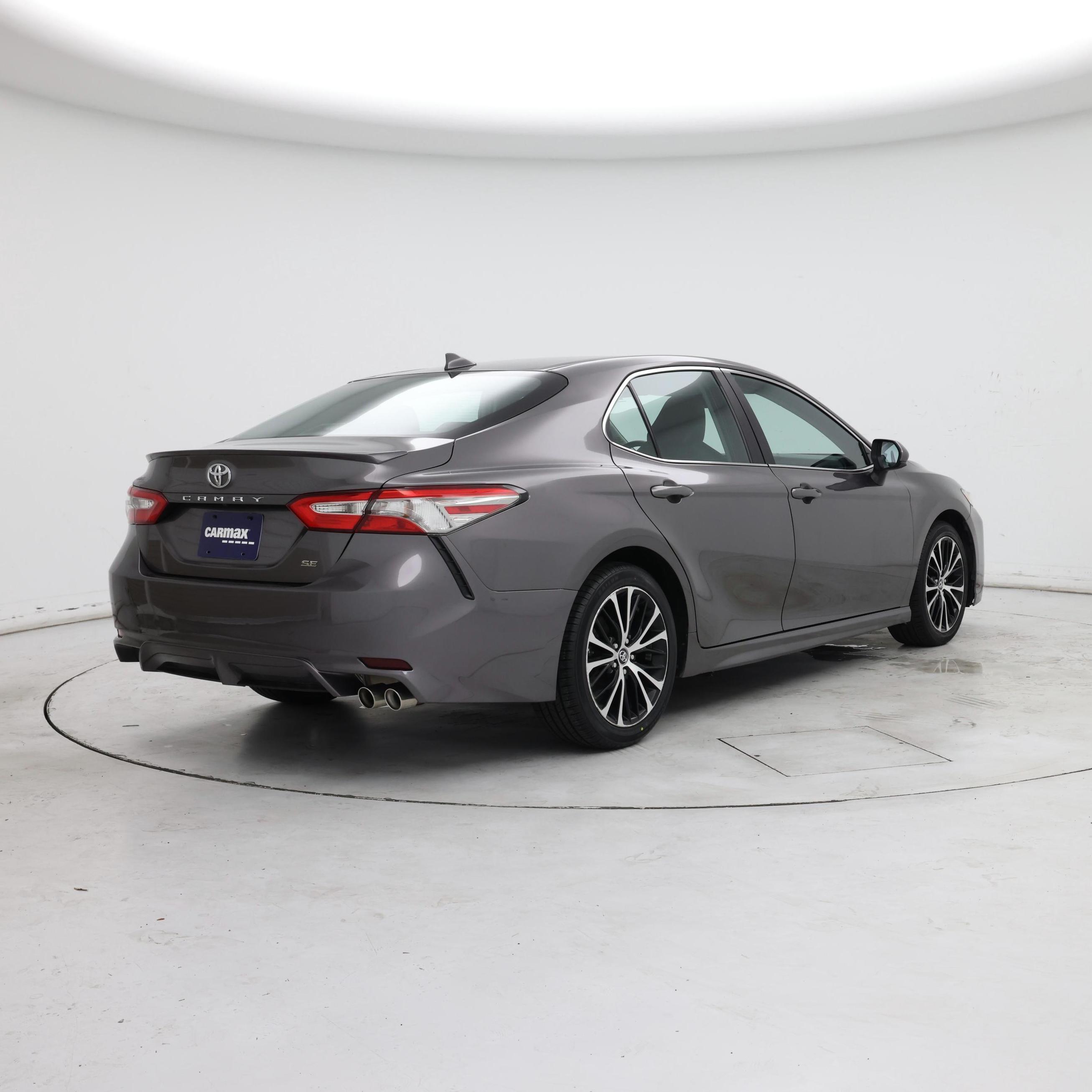 Thumbnail: 2019 Toyota Camry - 8
