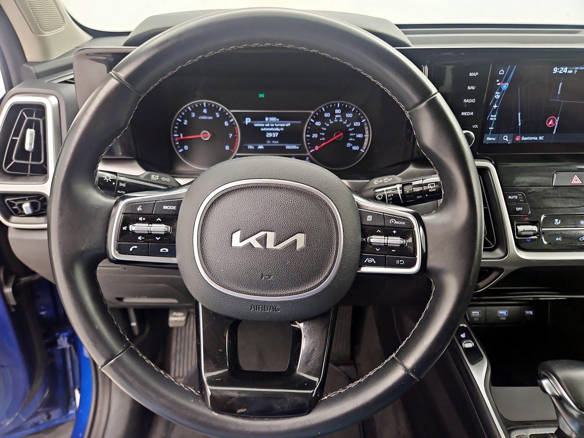 Thumbnail: 2022 Kia Sorento - 10