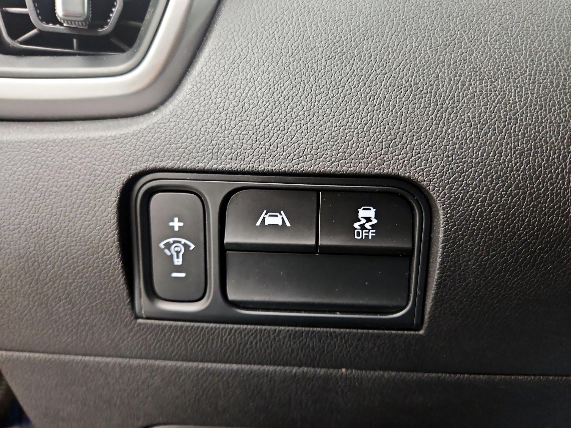 Thumbnail: 2022 Kia Sorento - 13