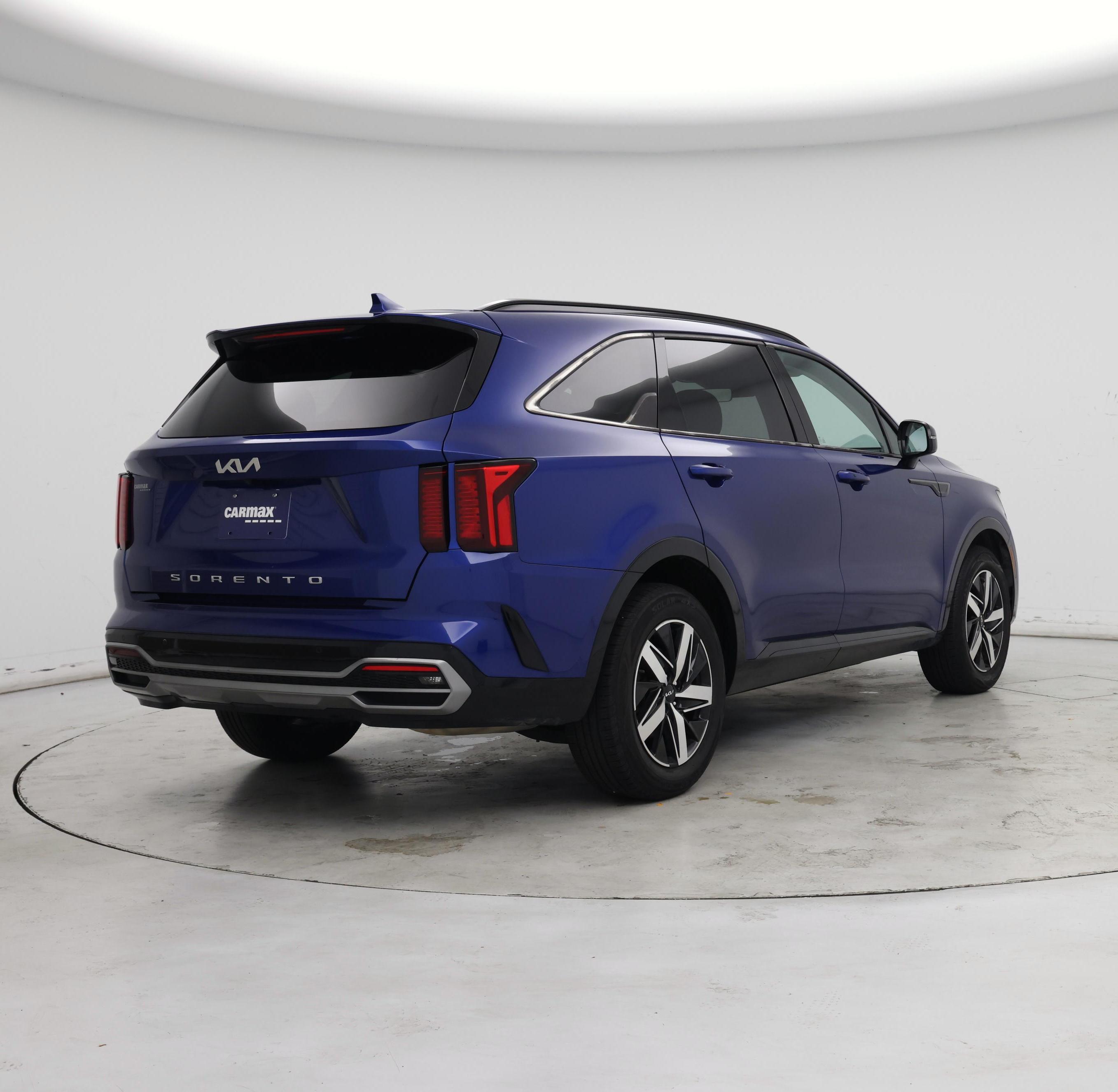 Thumbnail: 2022 Kia Sorento - 8