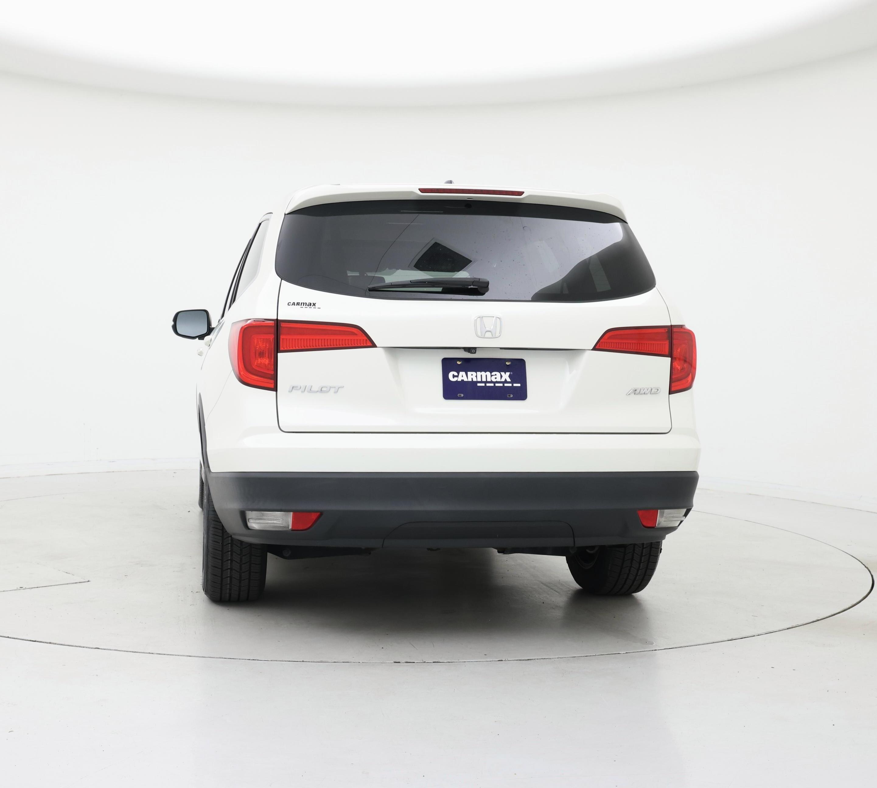 Thumbnail: 2018 Honda Pilot - 6