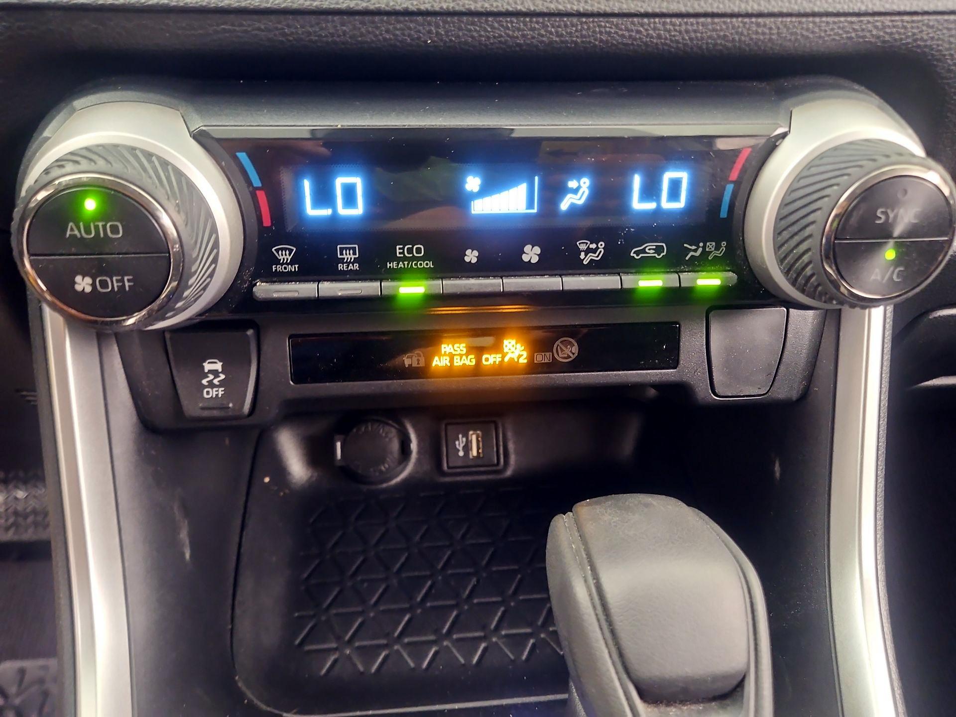 Thumbnail: 2023 Toyota RAV4 - 16