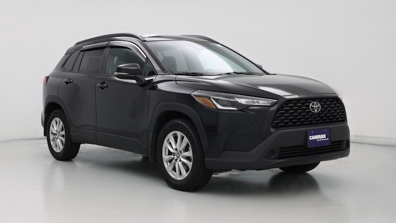 2022 Toyota Corolla Cross LE Hero Image
