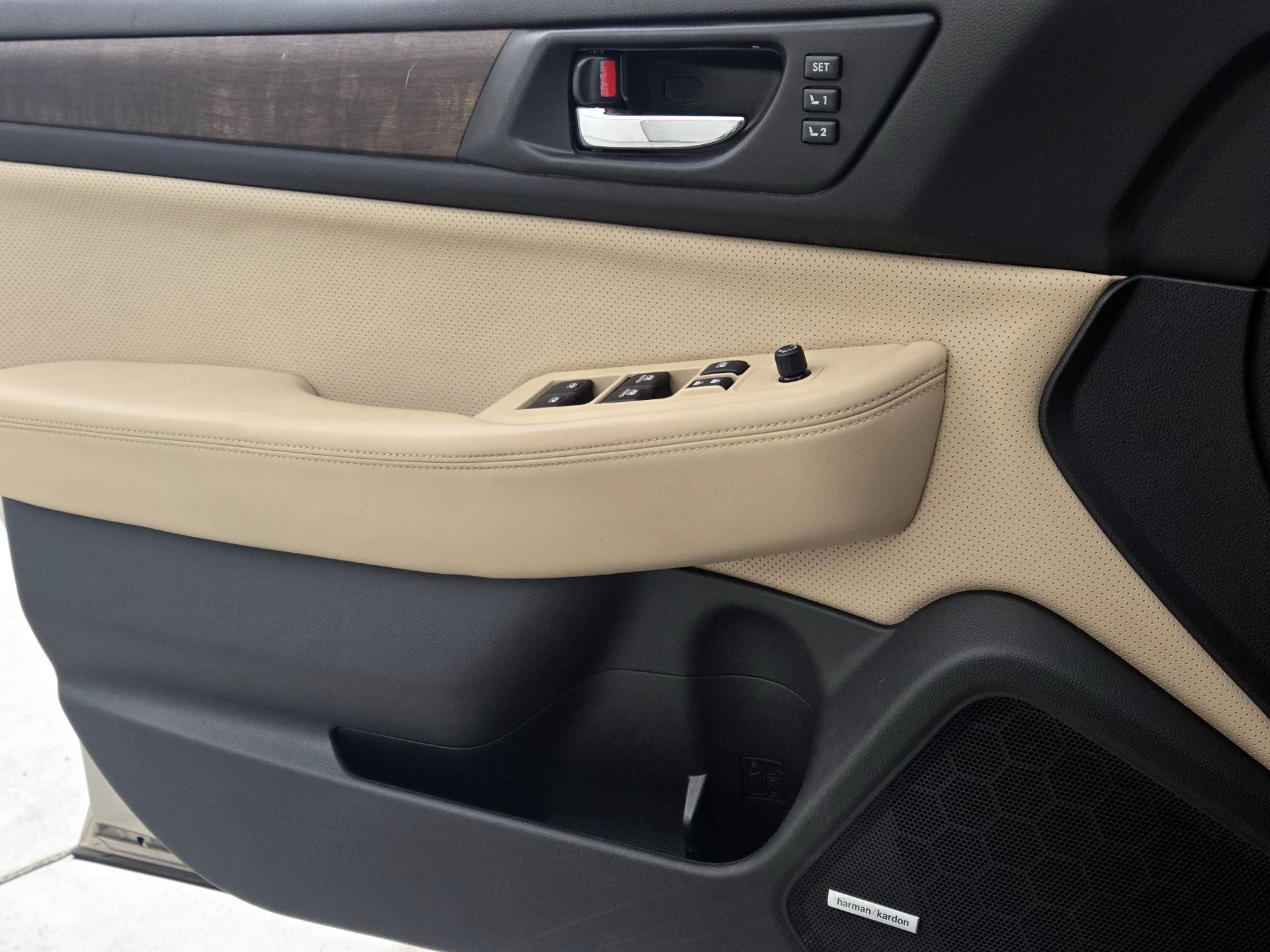 Thumbnail: 2015 Subaru Outback - 12