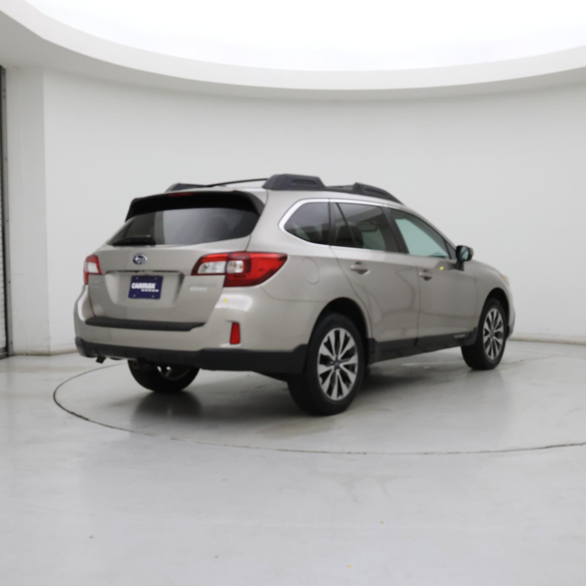 Thumbnail: 2015 Subaru Outback - 8