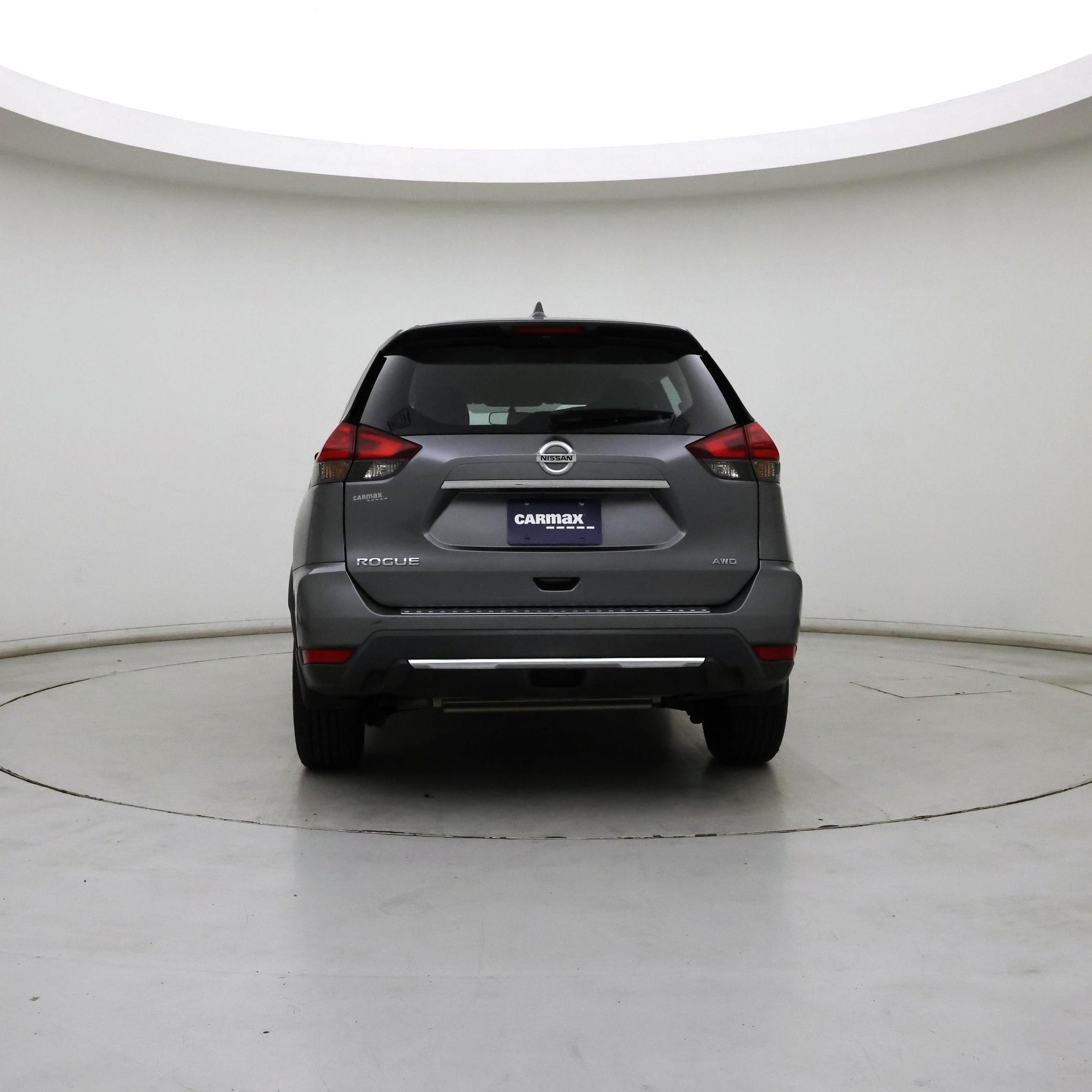 Thumbnail: 2017 Nissan Rogue - 6