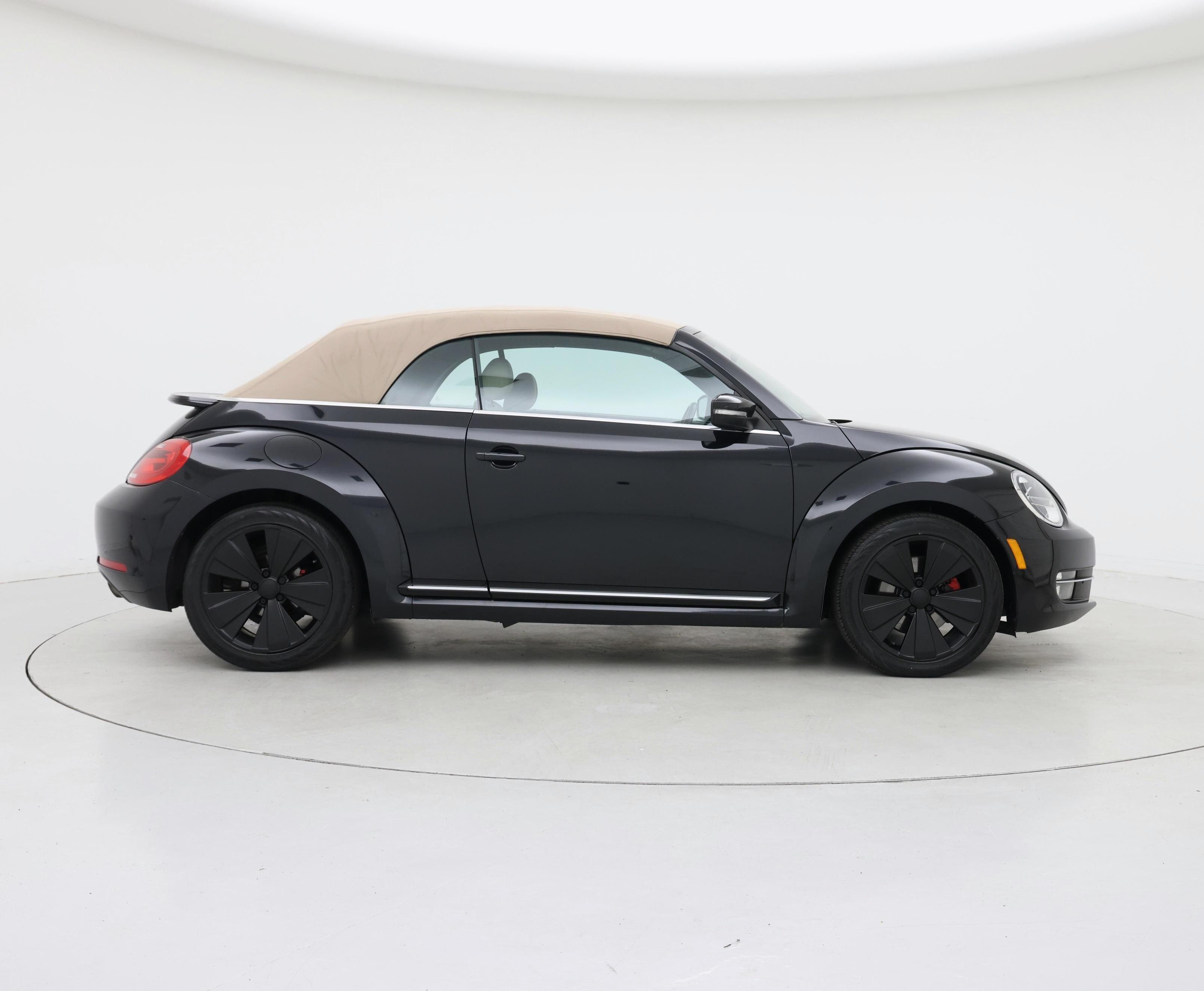 Thumbnail: 2013 Volkswagen Beetle - 7