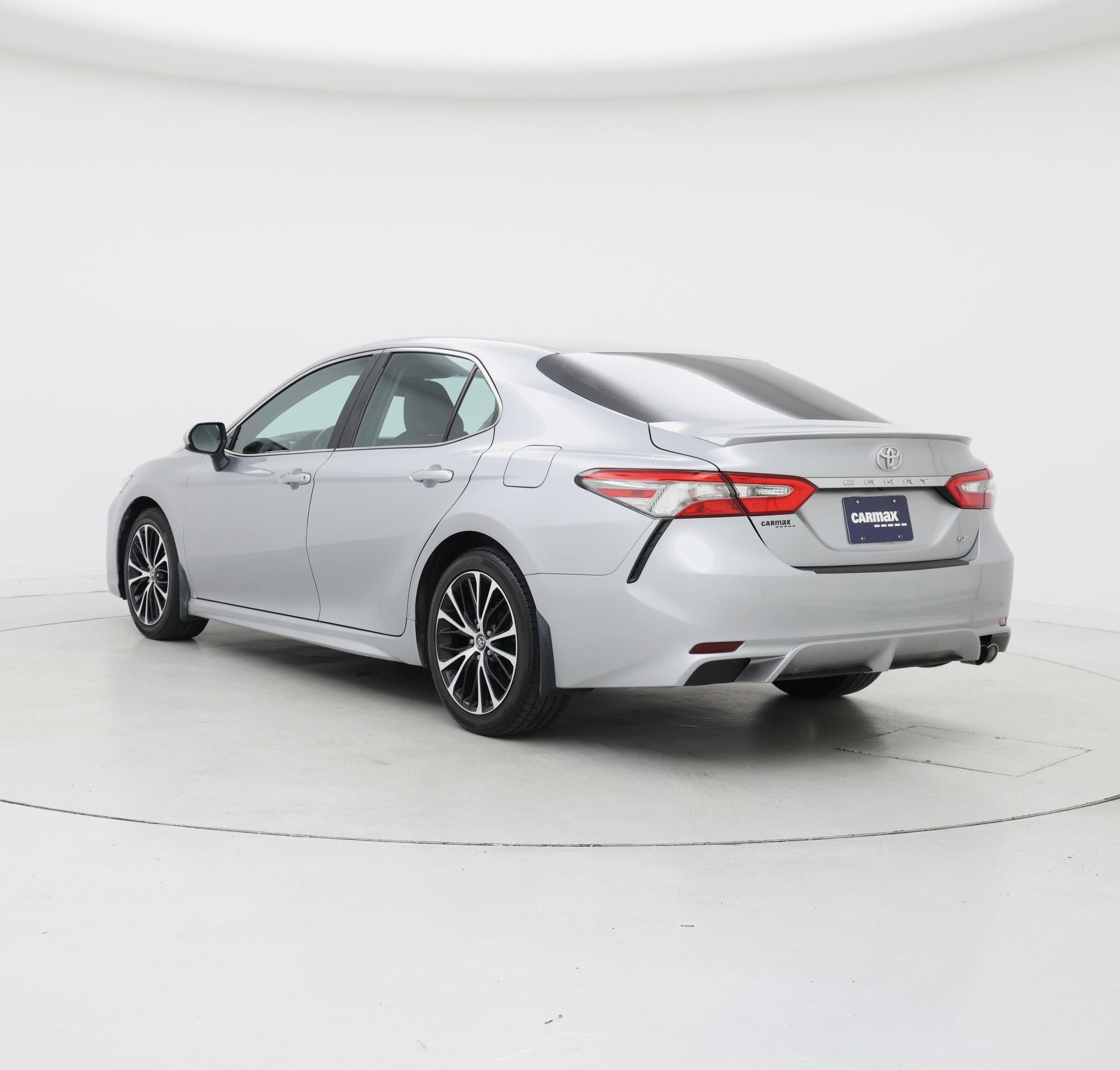 Thumbnail: 2018 Toyota Camry - 2
