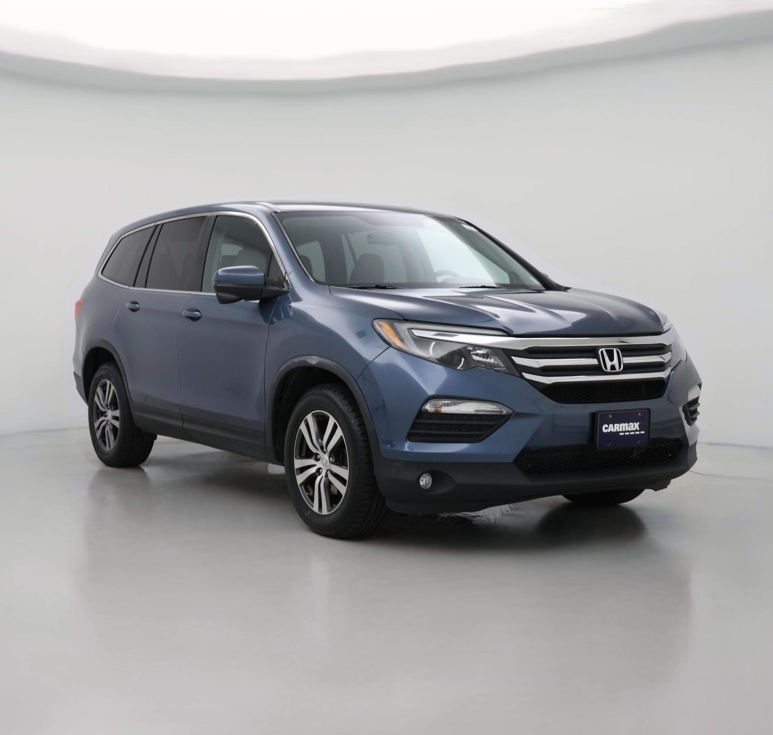 Thumbnail: 2017 Honda Pilot - 1