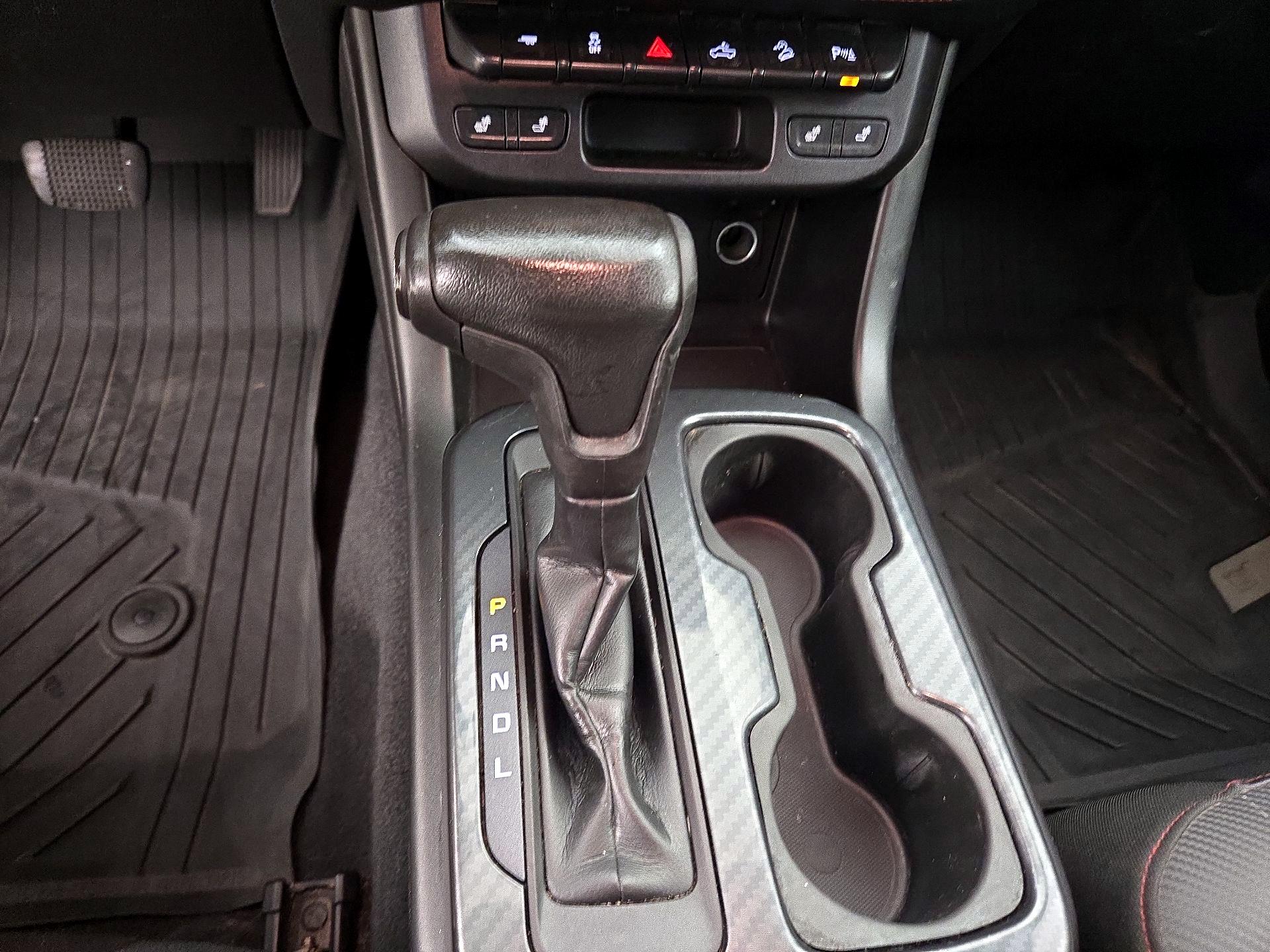 Thumbnail: 2020 GMC Canyon - 16