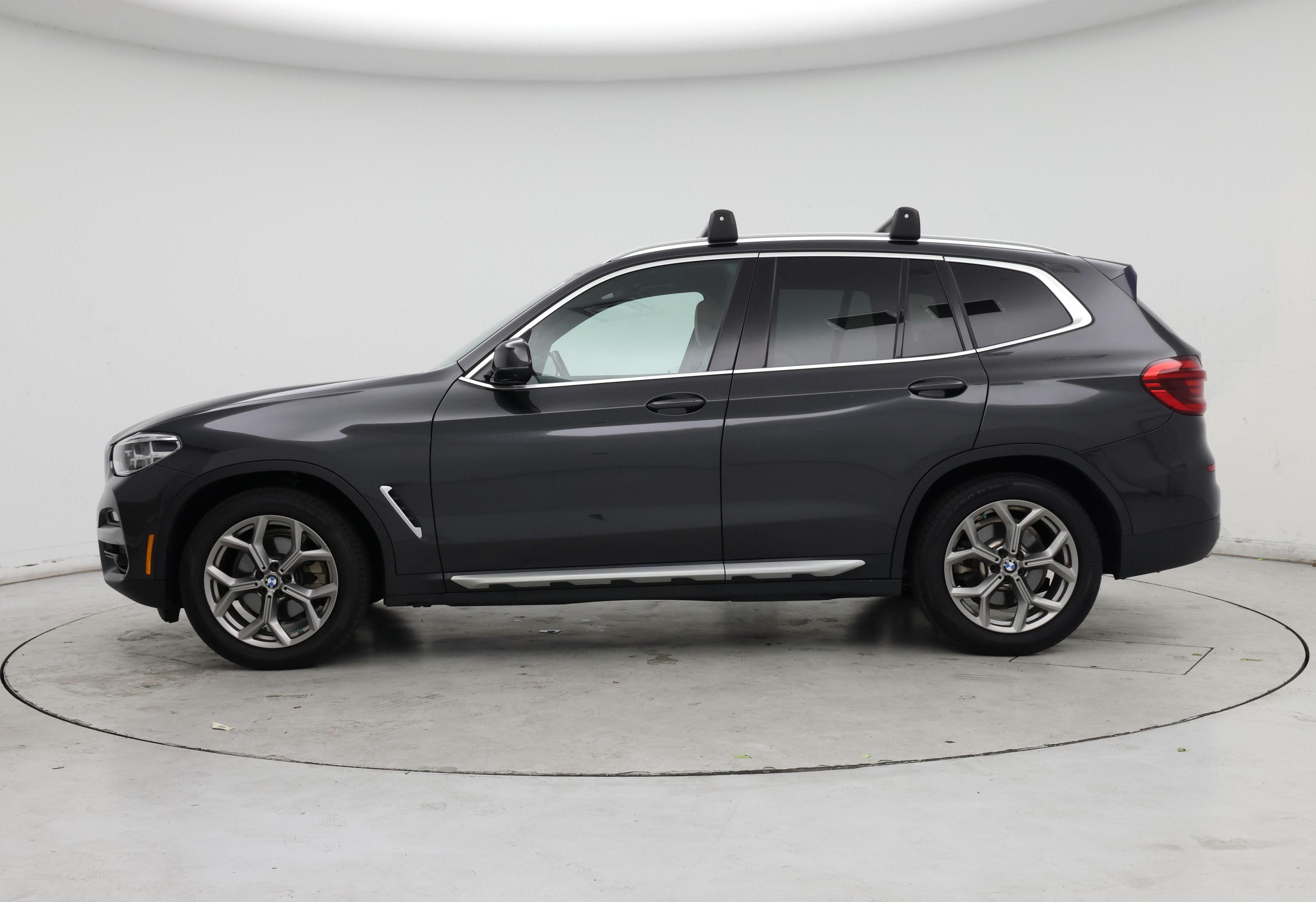 Thumbnail: 2021 BMW X3 - 3