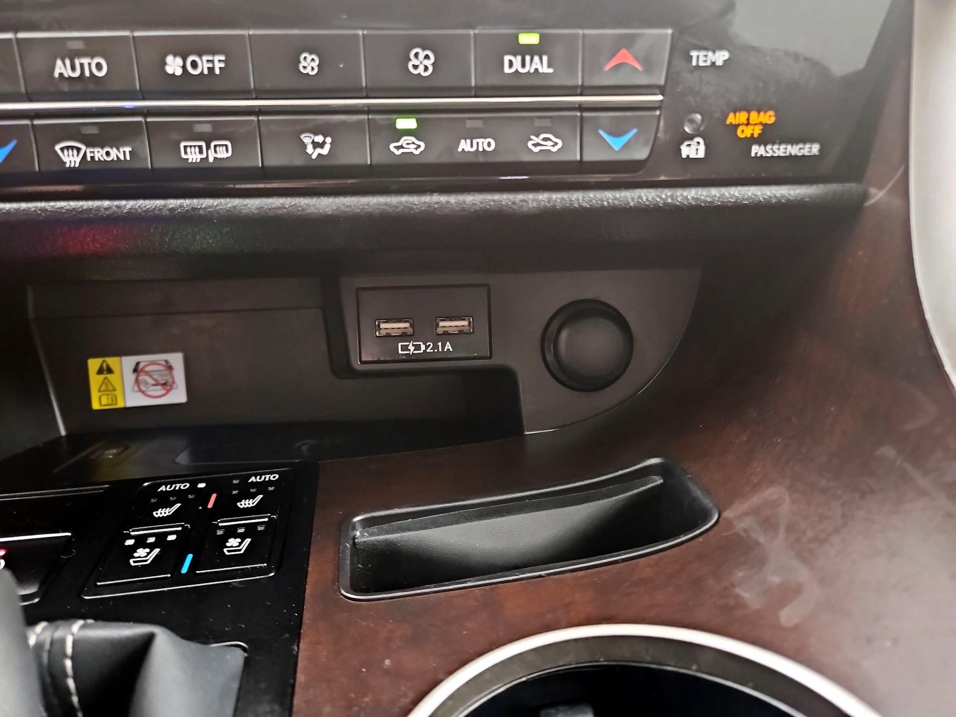Thumbnail: 2021 Lexus RX - 19