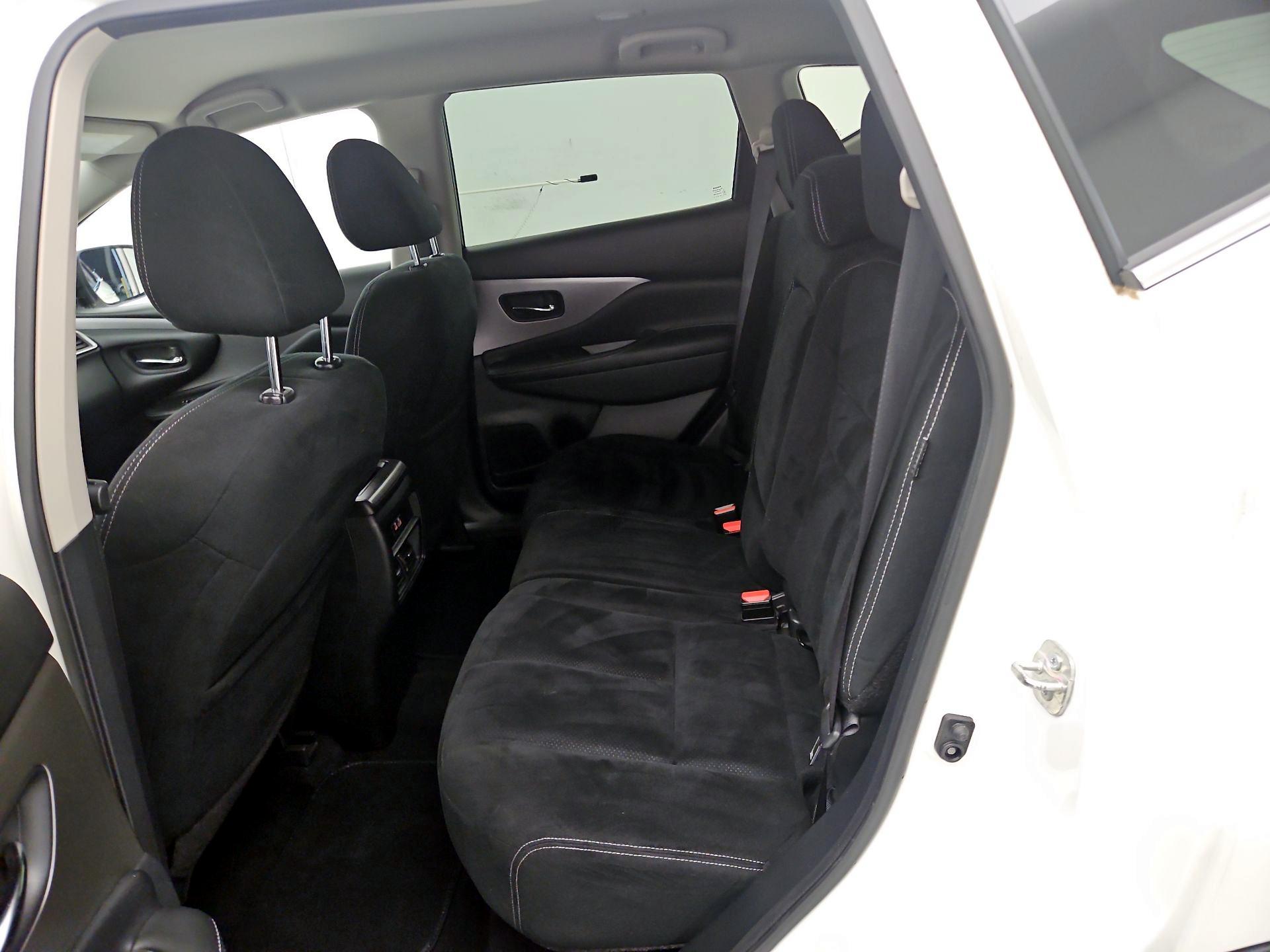 Thumbnail: 2019 Nissan Murano - 19