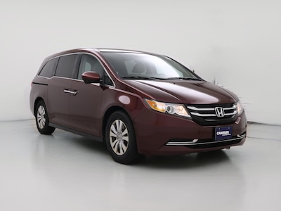 Red 2016 Honda Odyssey SE