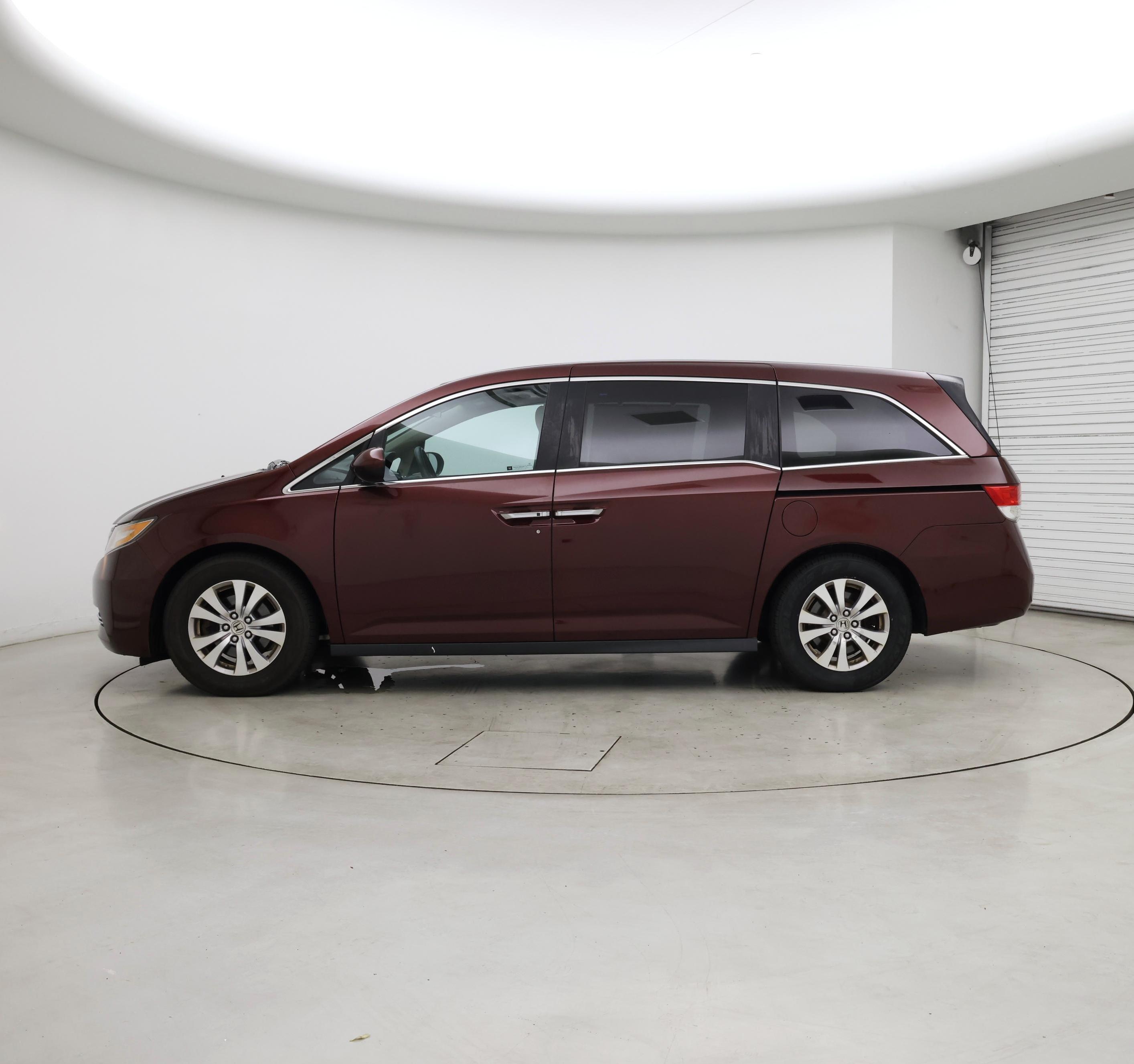 Thumbnail: 2016 Honda Odyssey - 3