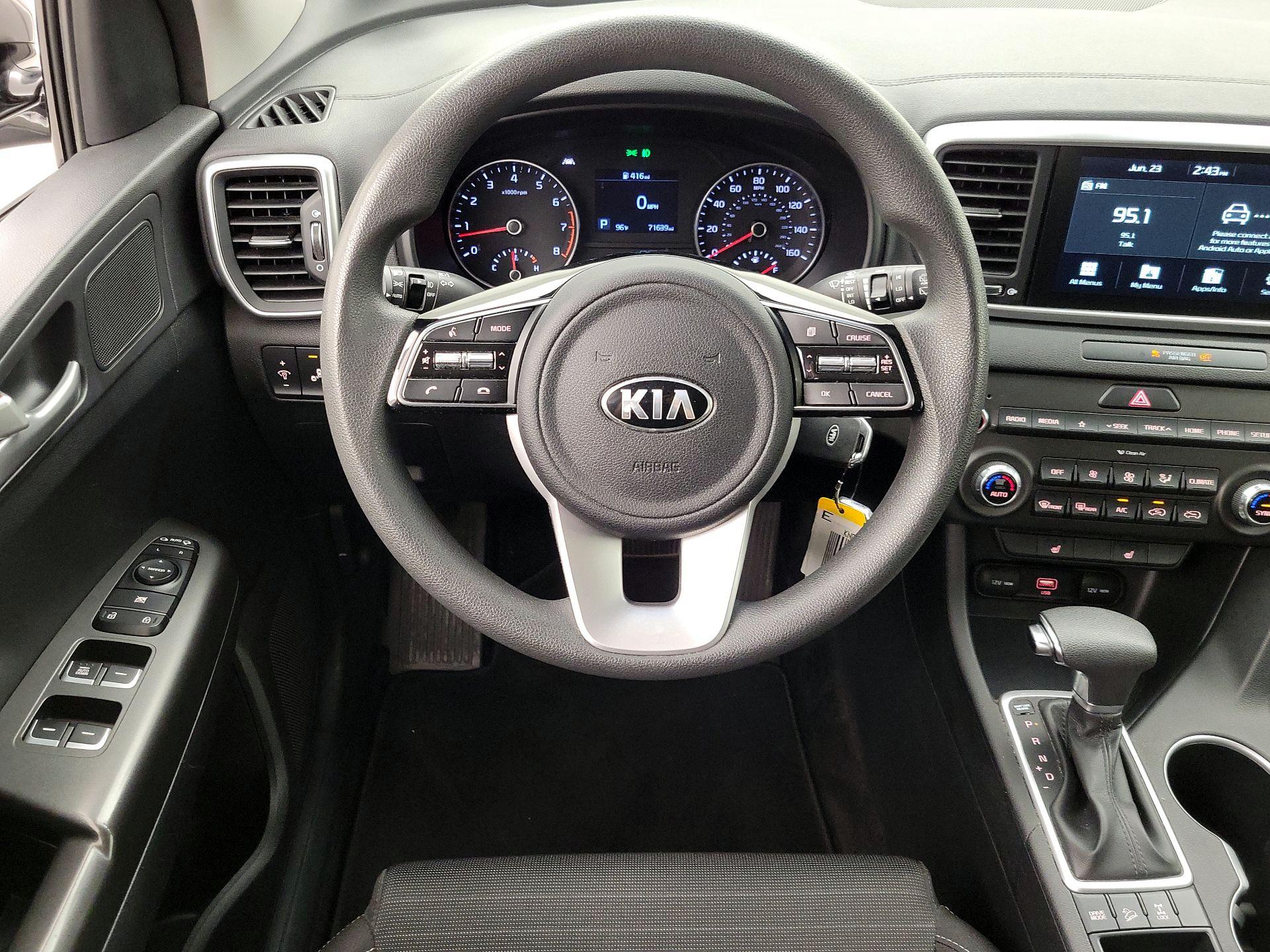 Thumbnail: 2021 Kia Sportage - 10