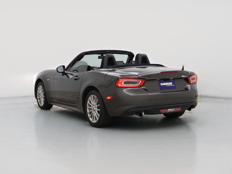 2018 Fiat 124 Spider Classica -
                  East Haven, CT